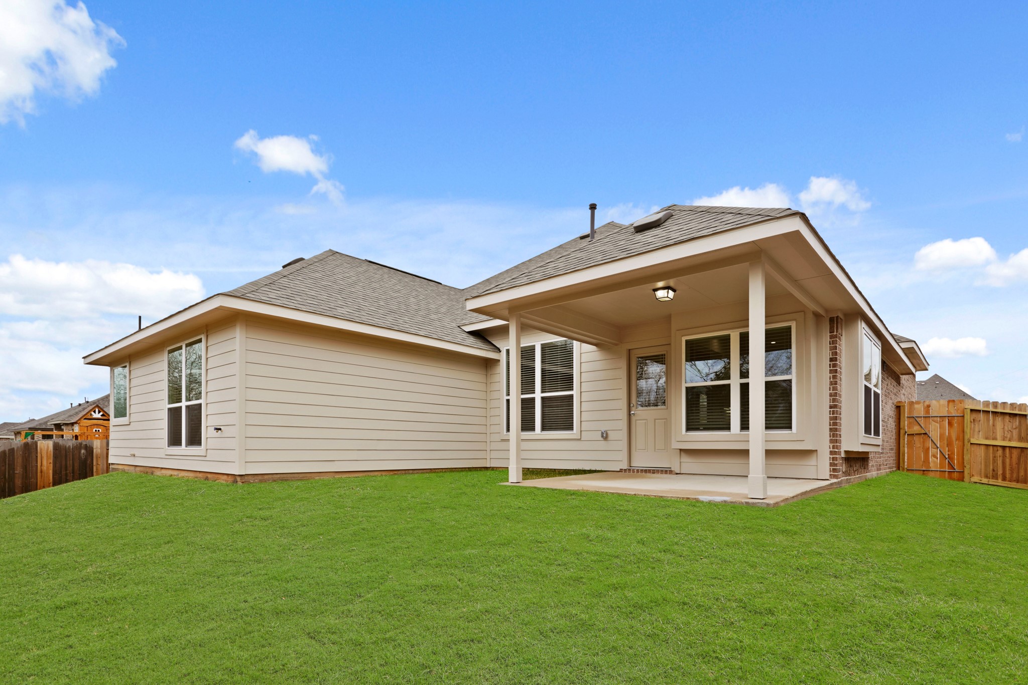 207 Little Dog Drive Property Photo 19