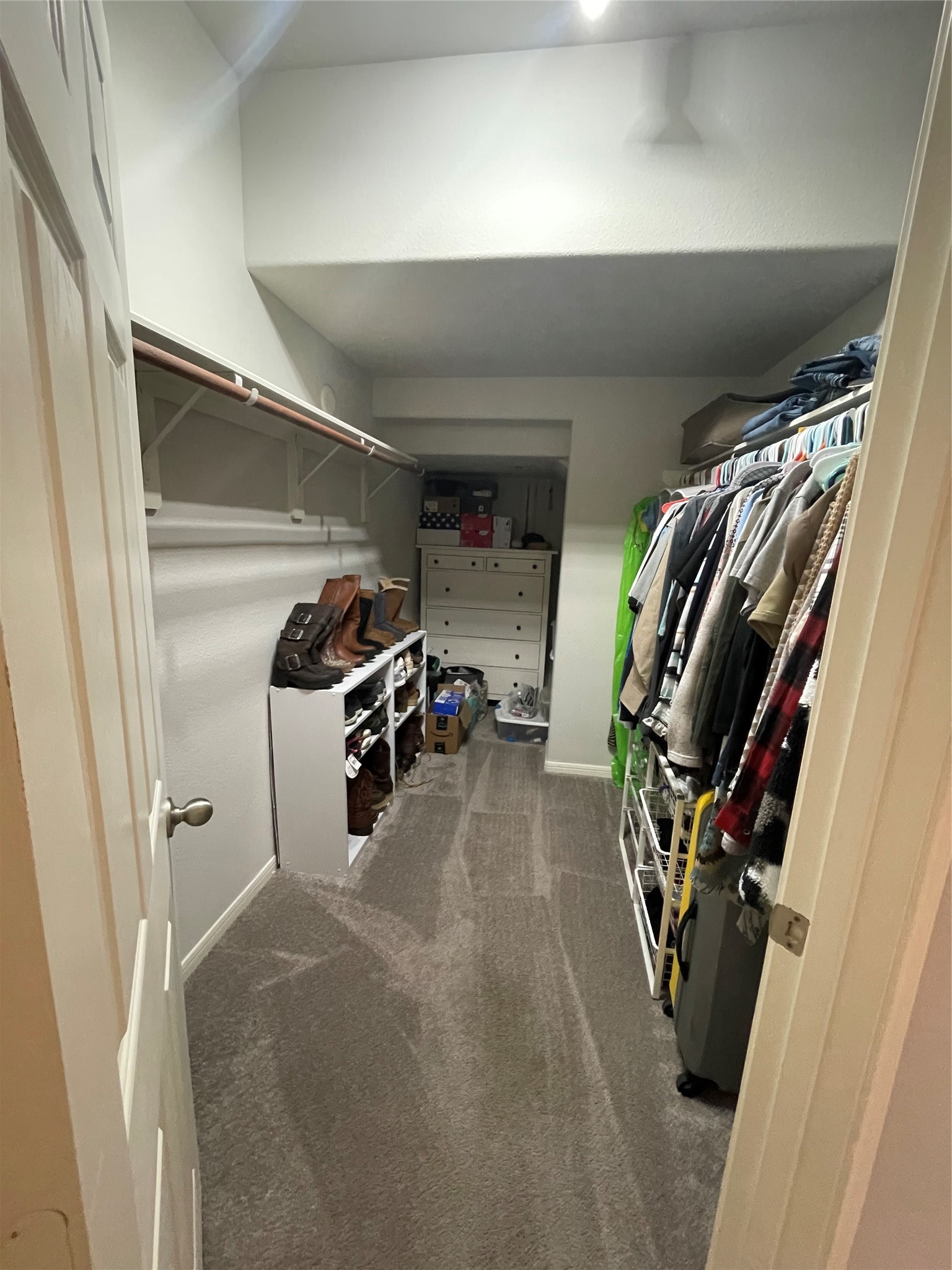 748 Wedgewood Park Property Photo 30