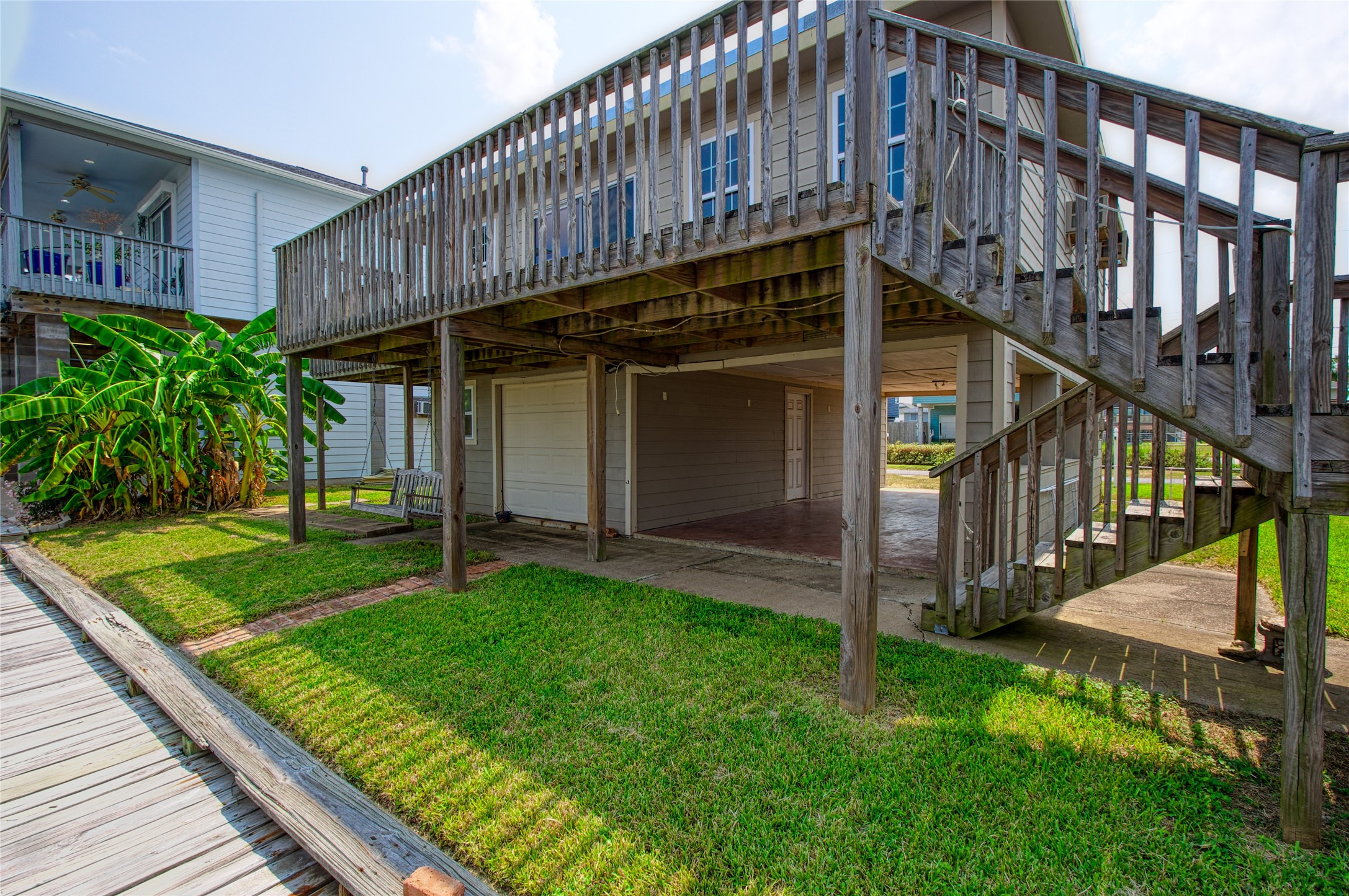 114 Bayou Vista Drive Property Photo 6
