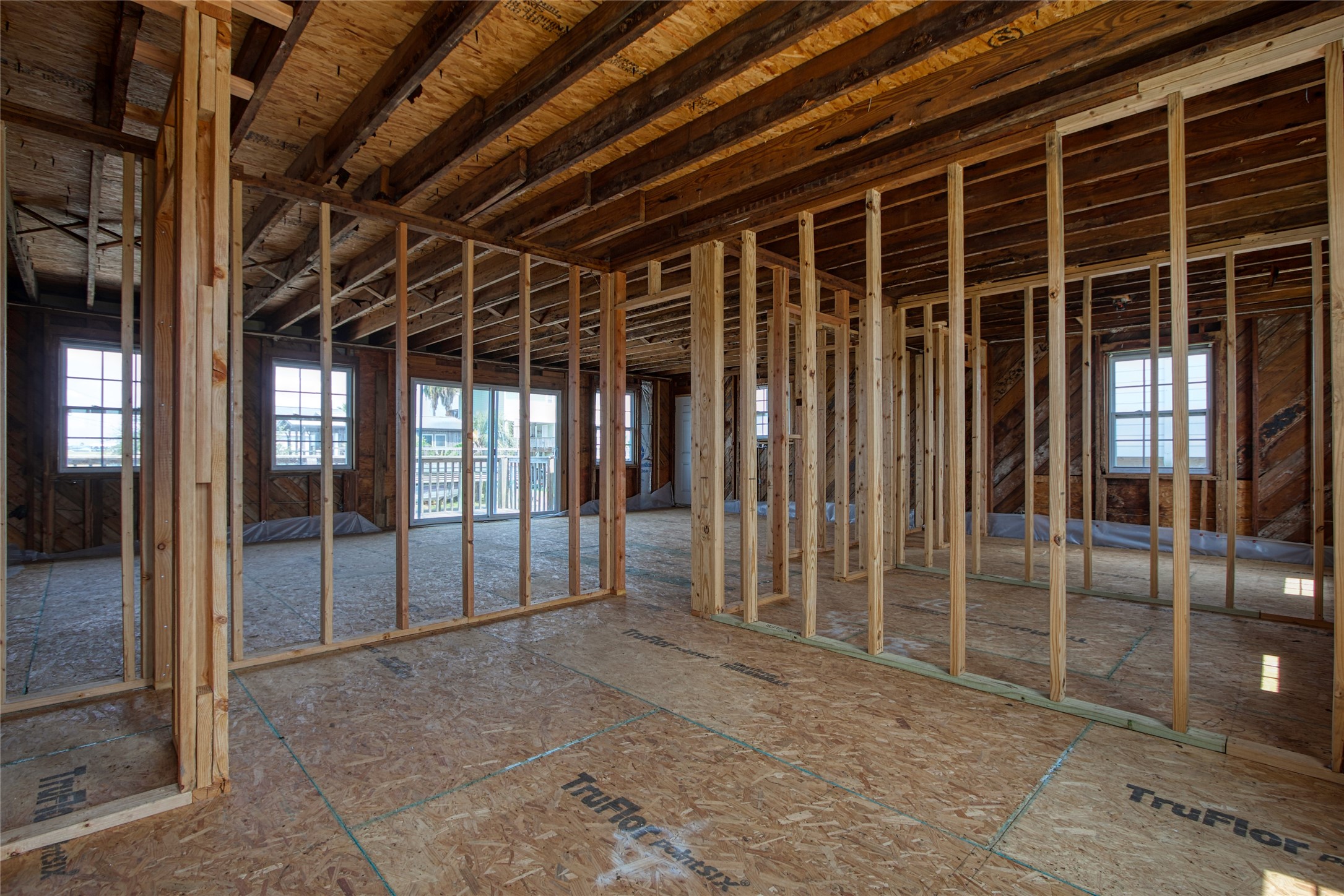 114 Bayou Vista Drive Property Photo 15
