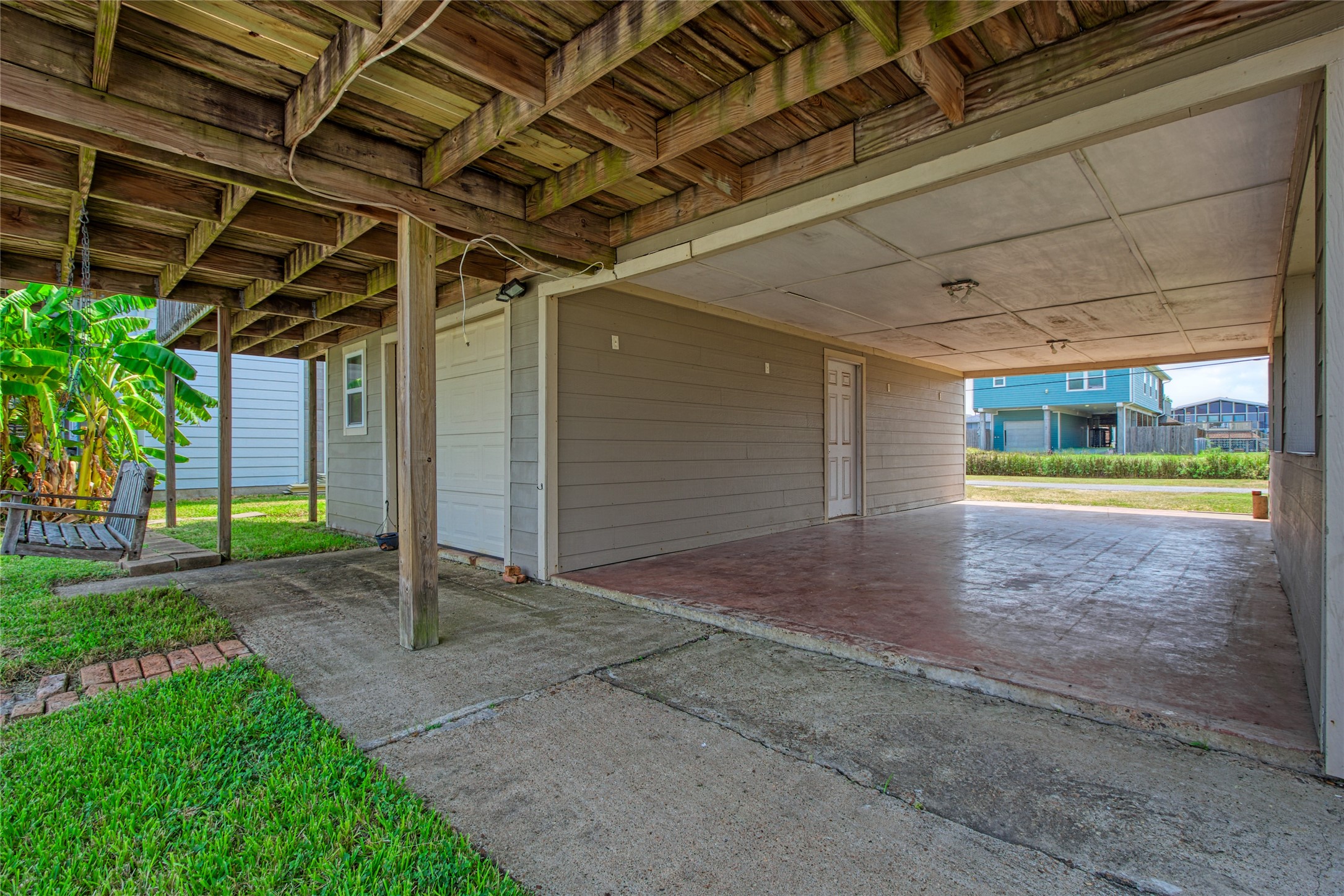 114 Bayou Vista Drive Property Photo 20