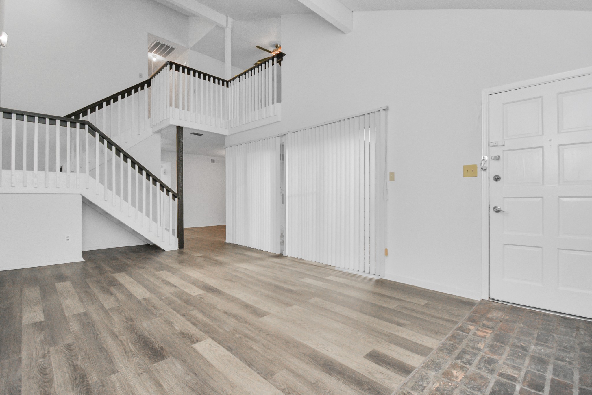 7178 S Dairy Ashford Road Property Photo 3