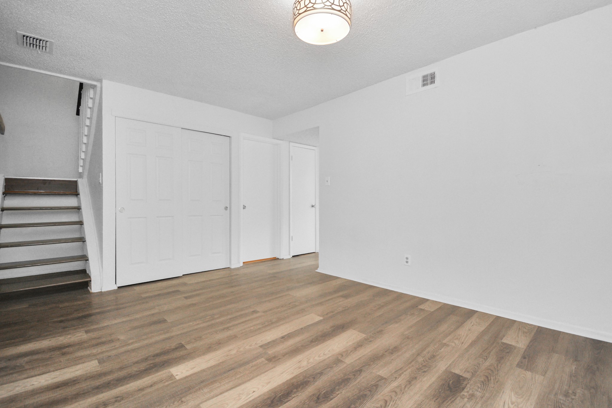 7178 S Dairy Ashford Road Property Photo 6