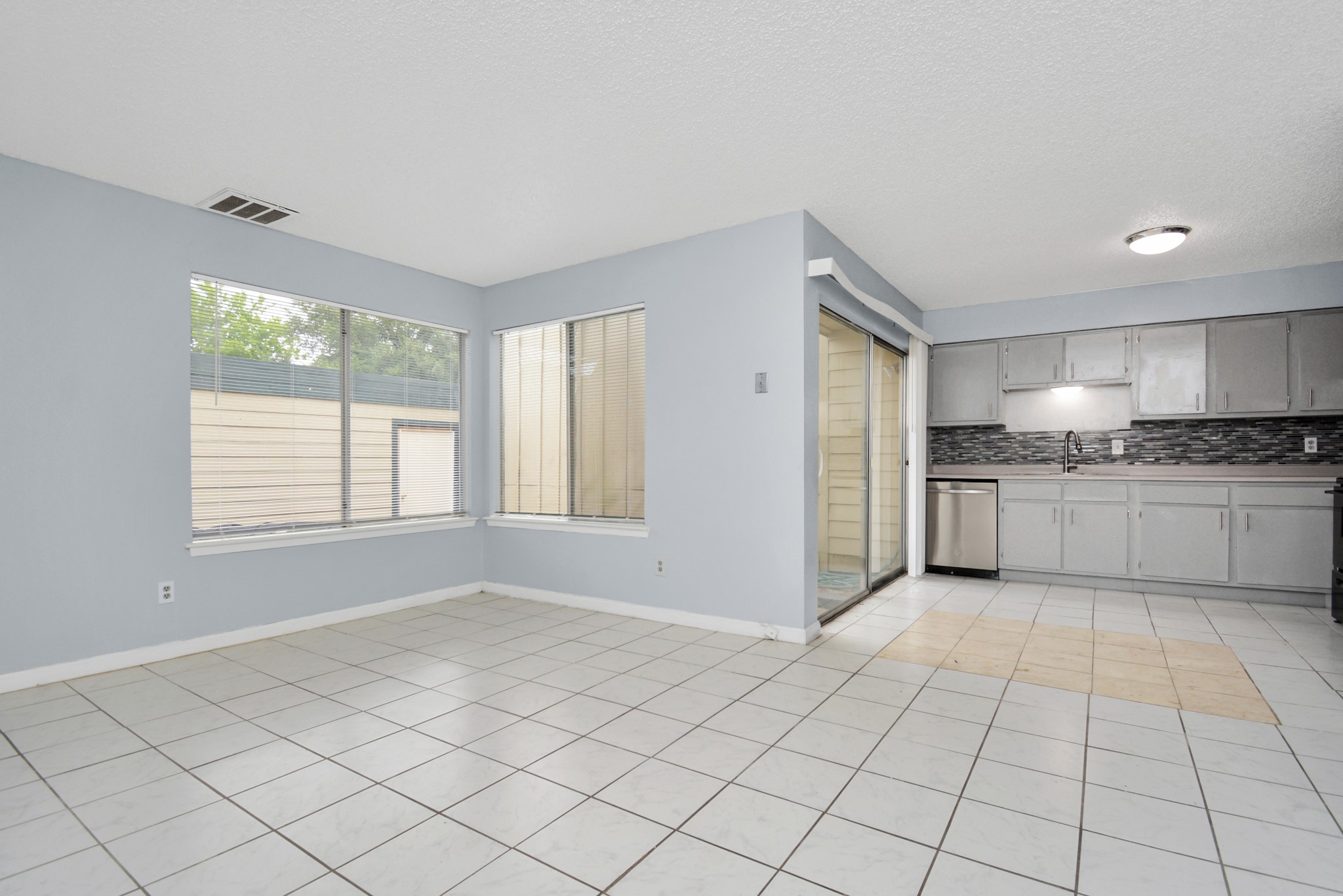 7178 S Dairy Ashford Road Property Photo 11
