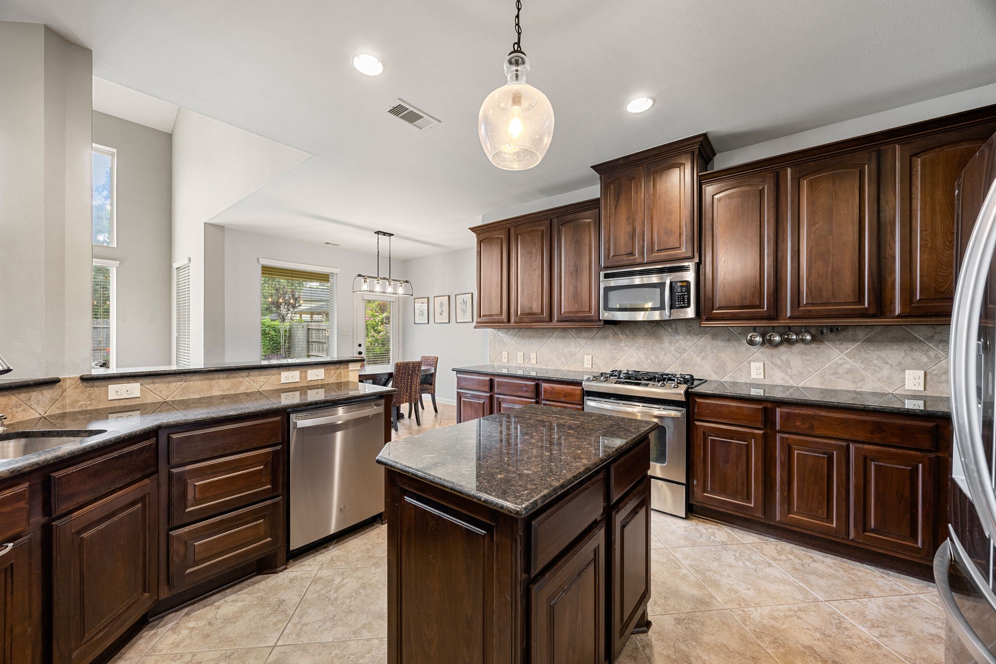 28014 Canyon Wren Drive Property Photo 18