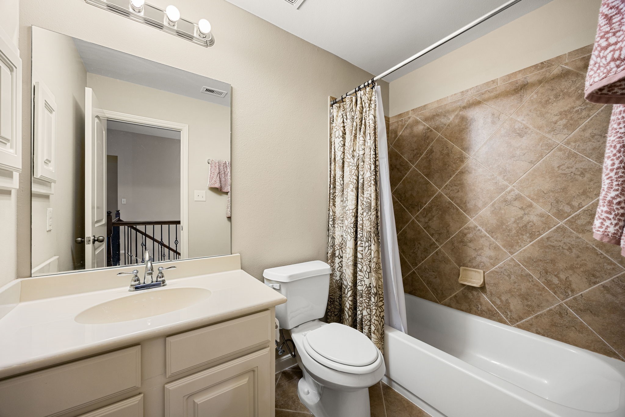 28014 Canyon Wren Drive Property Photo 28