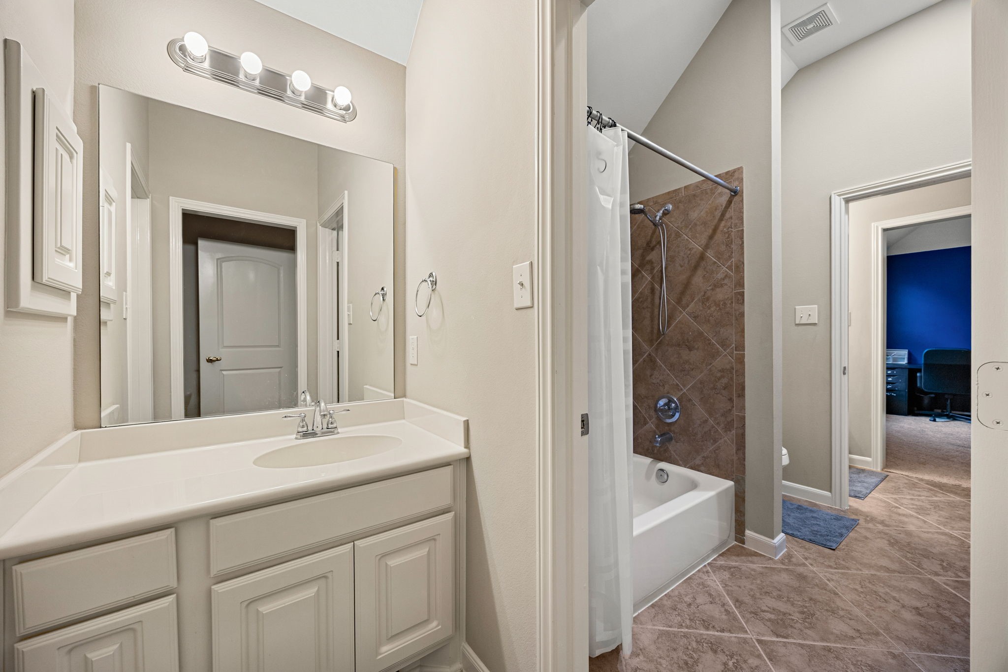 28014 Canyon Wren Drive Property Photo 30