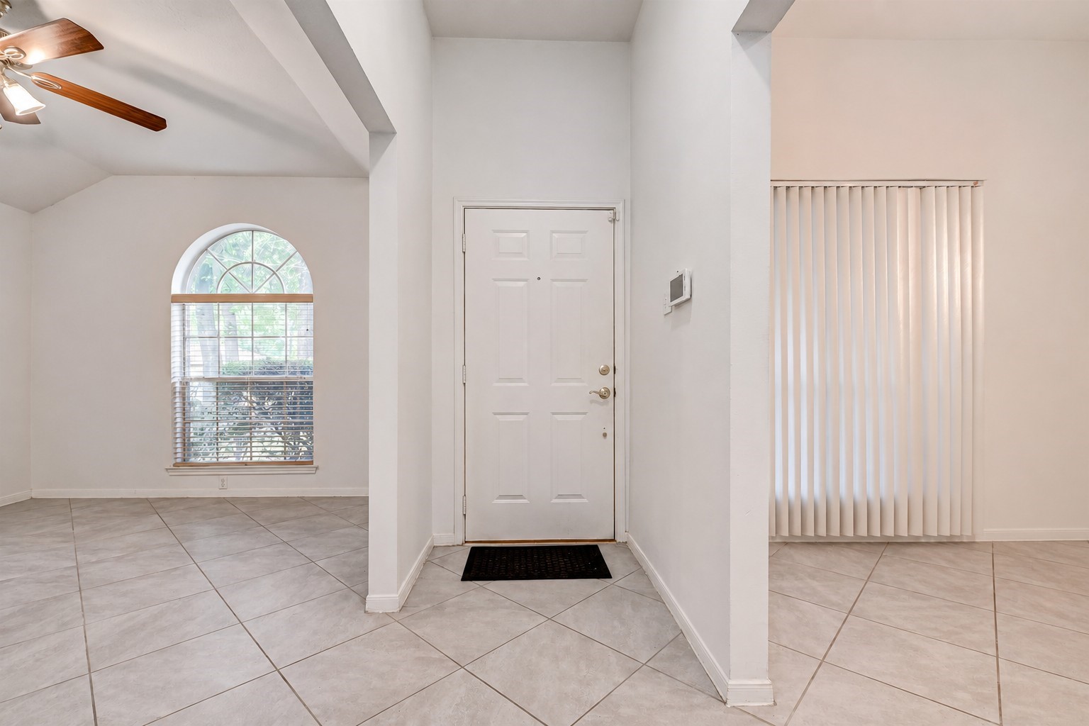2911 Killdeer Lane Property Photo 4