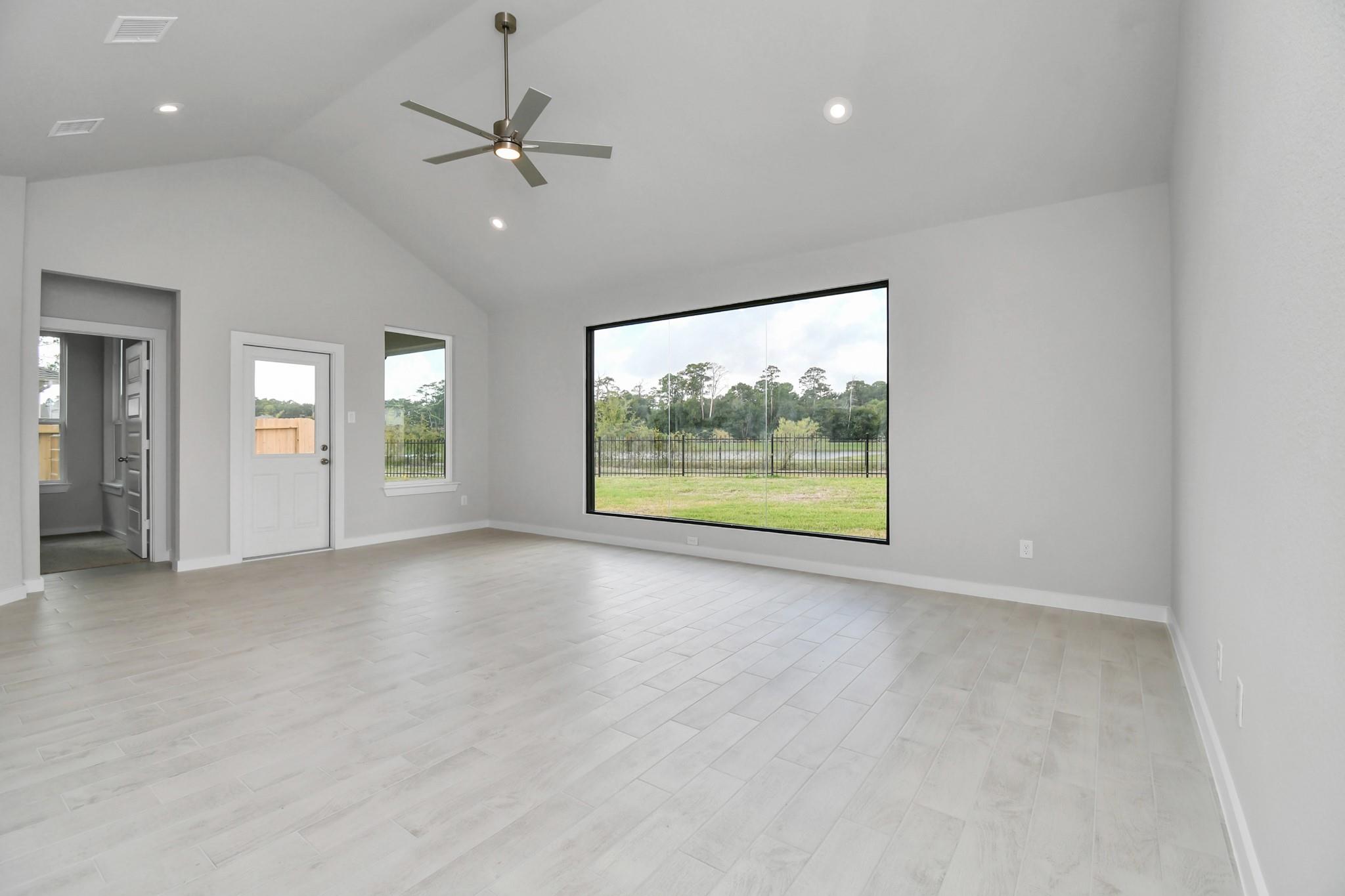11718 Leafy Laurel Drive, Houston Tx 77066 Property Photo 14