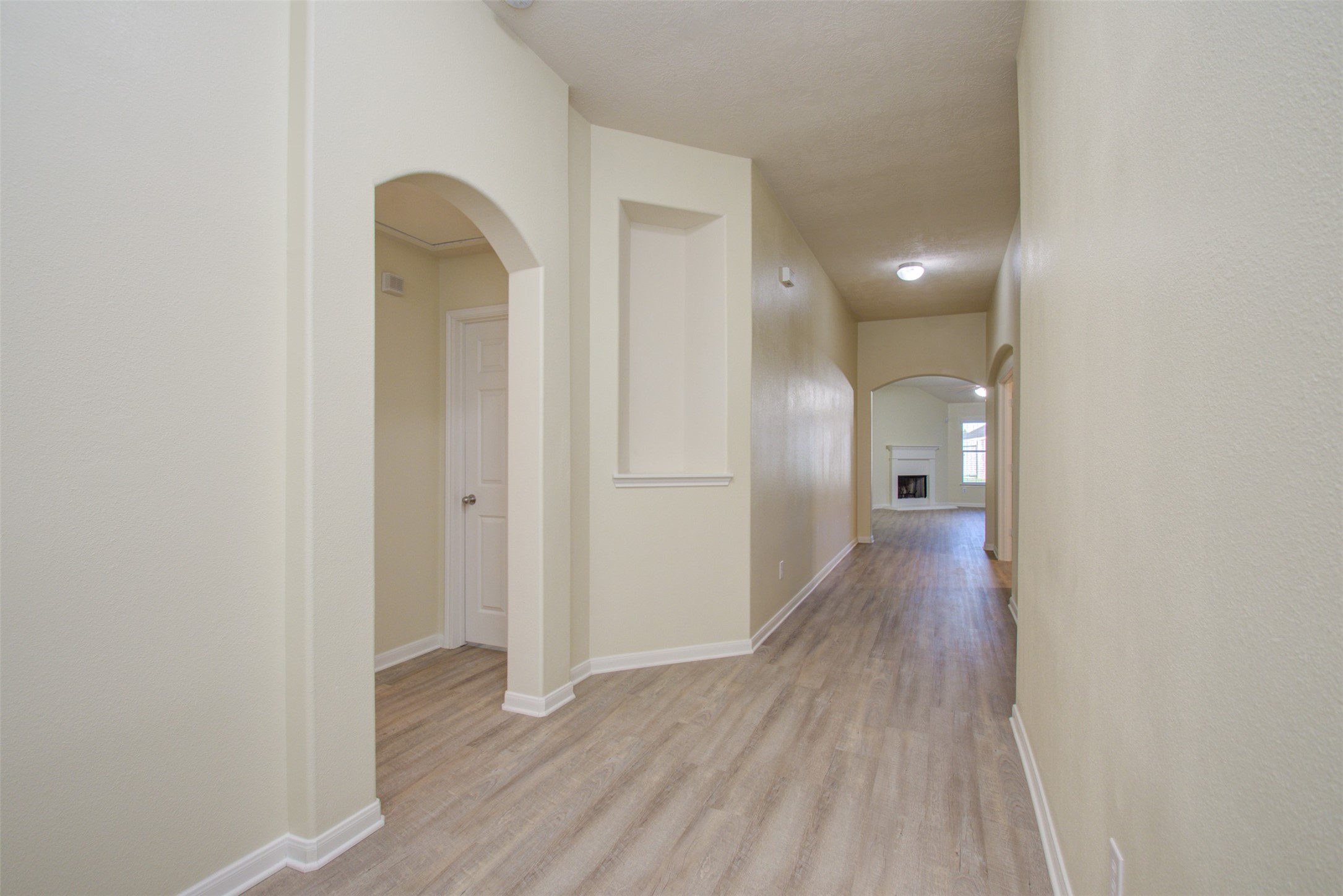 14903 Lanai Drive Property Photo 4
