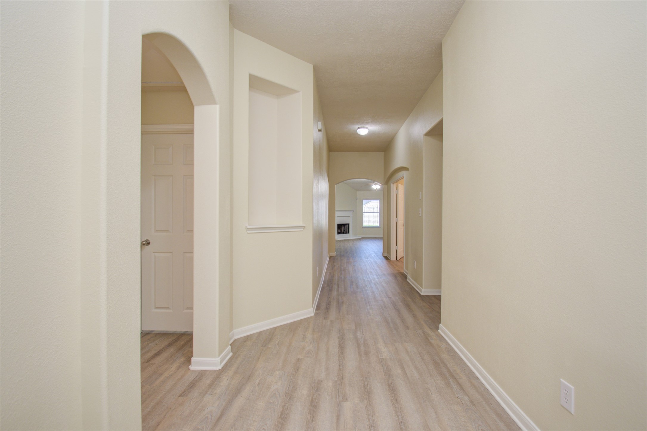 14903 Lanai Drive Property Photo 5