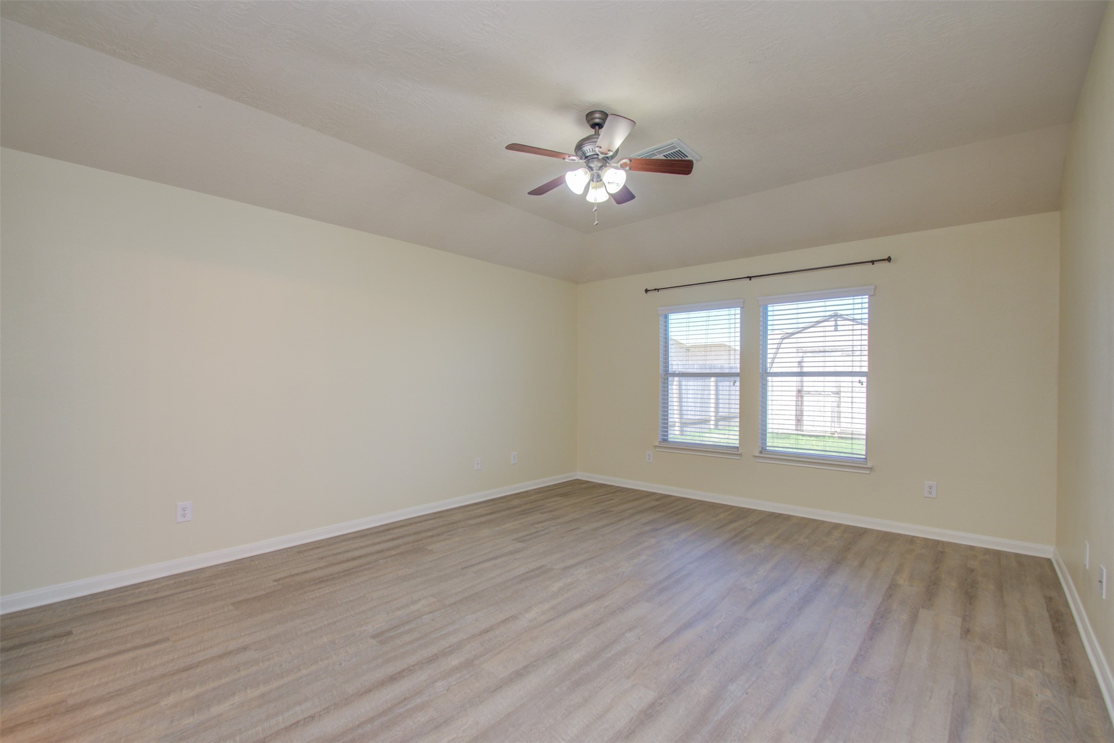 14903 Lanai Drive Property Photo 29