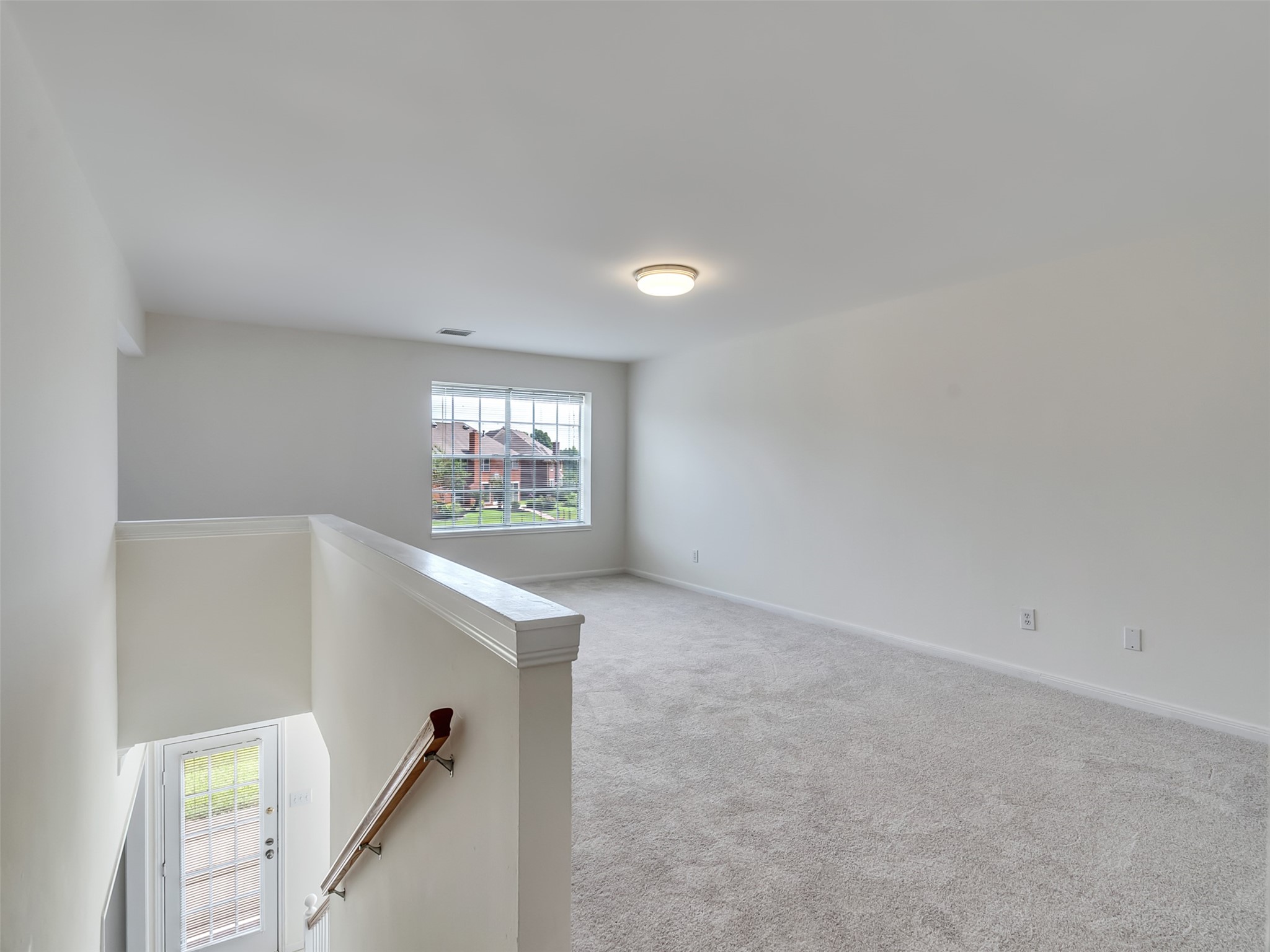 1127 Gloria Court Property Photo 35