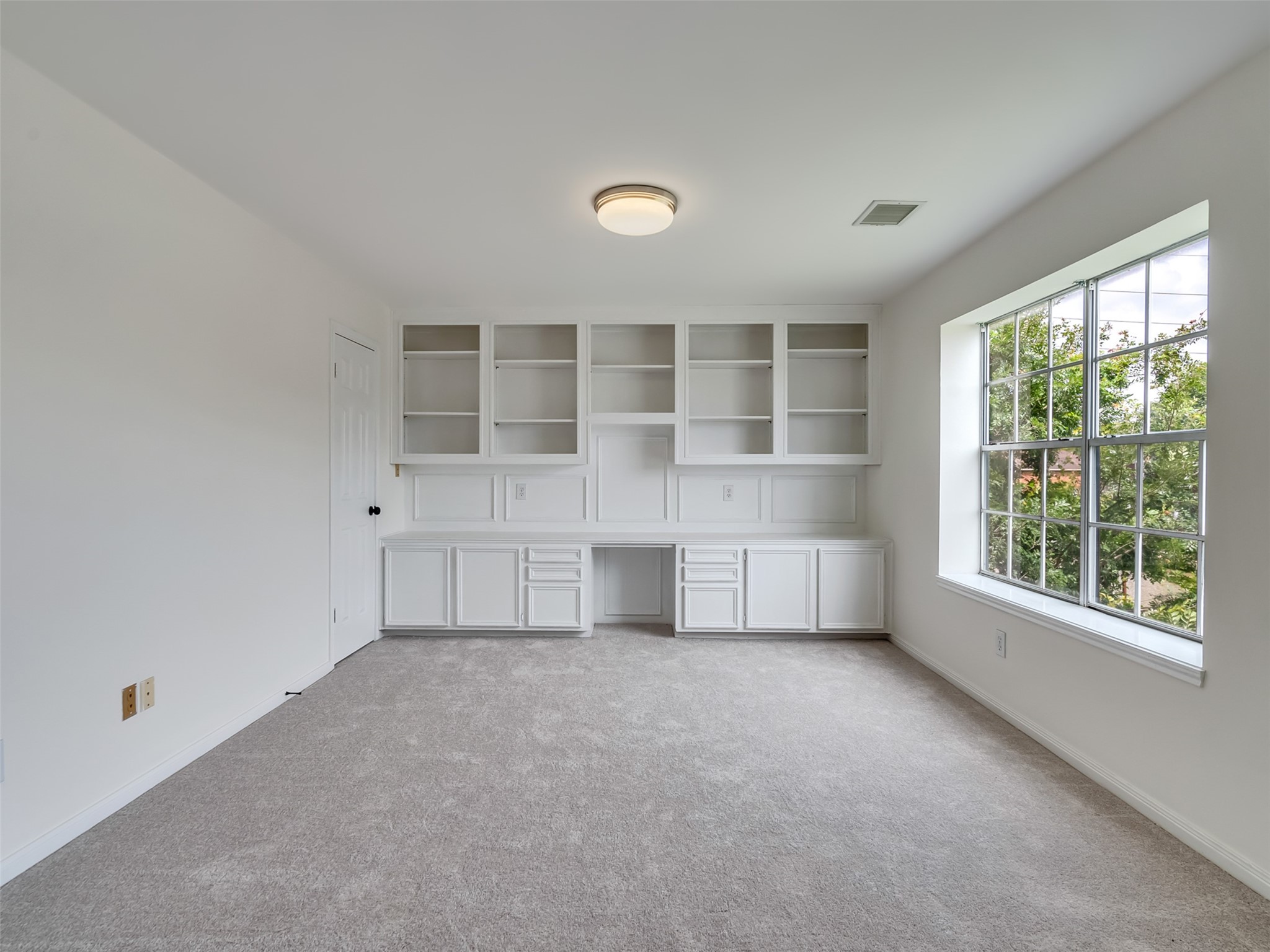 1127 Gloria Court Property Photo 39