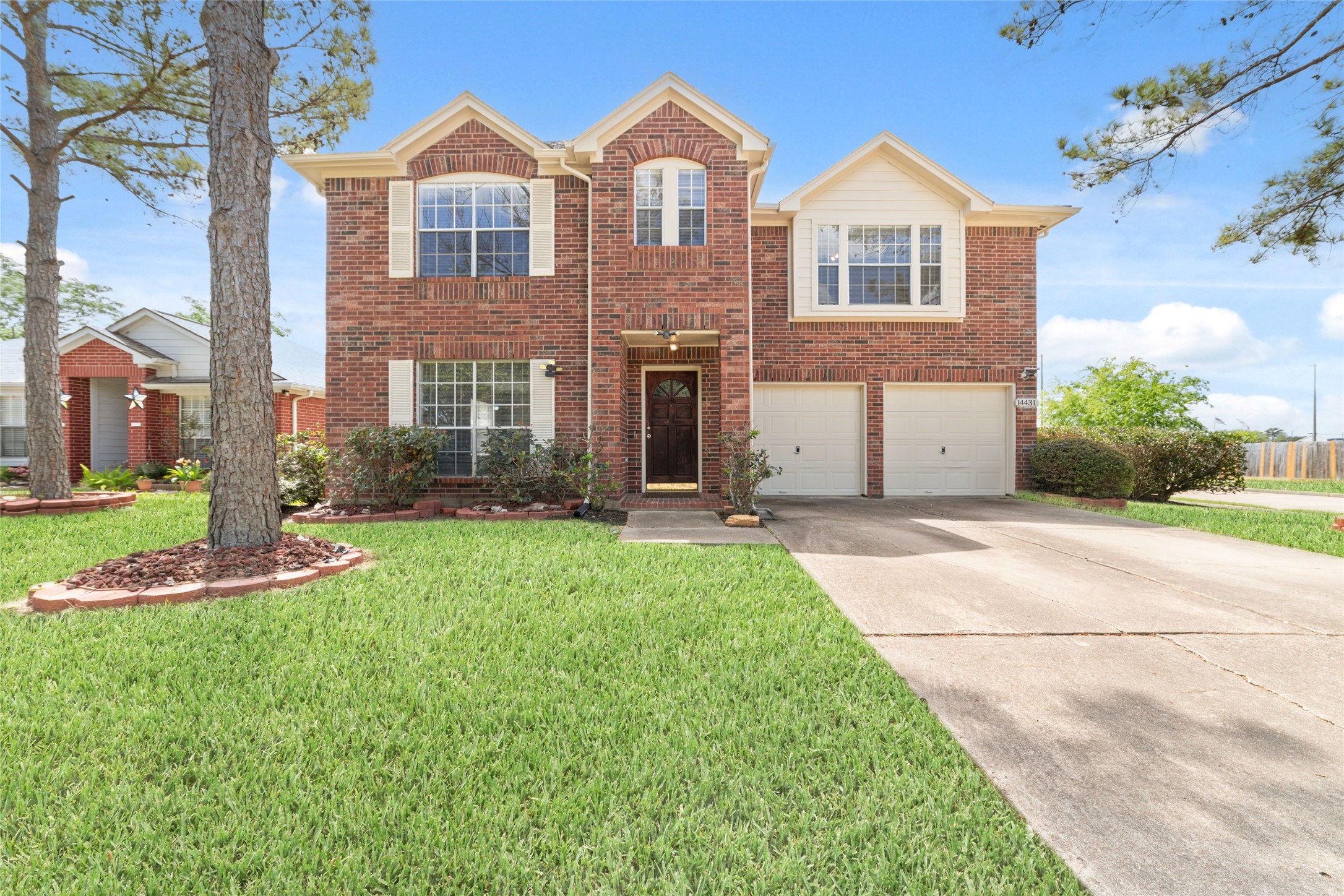 14431 Parkesgate Drive Property Photo 1
