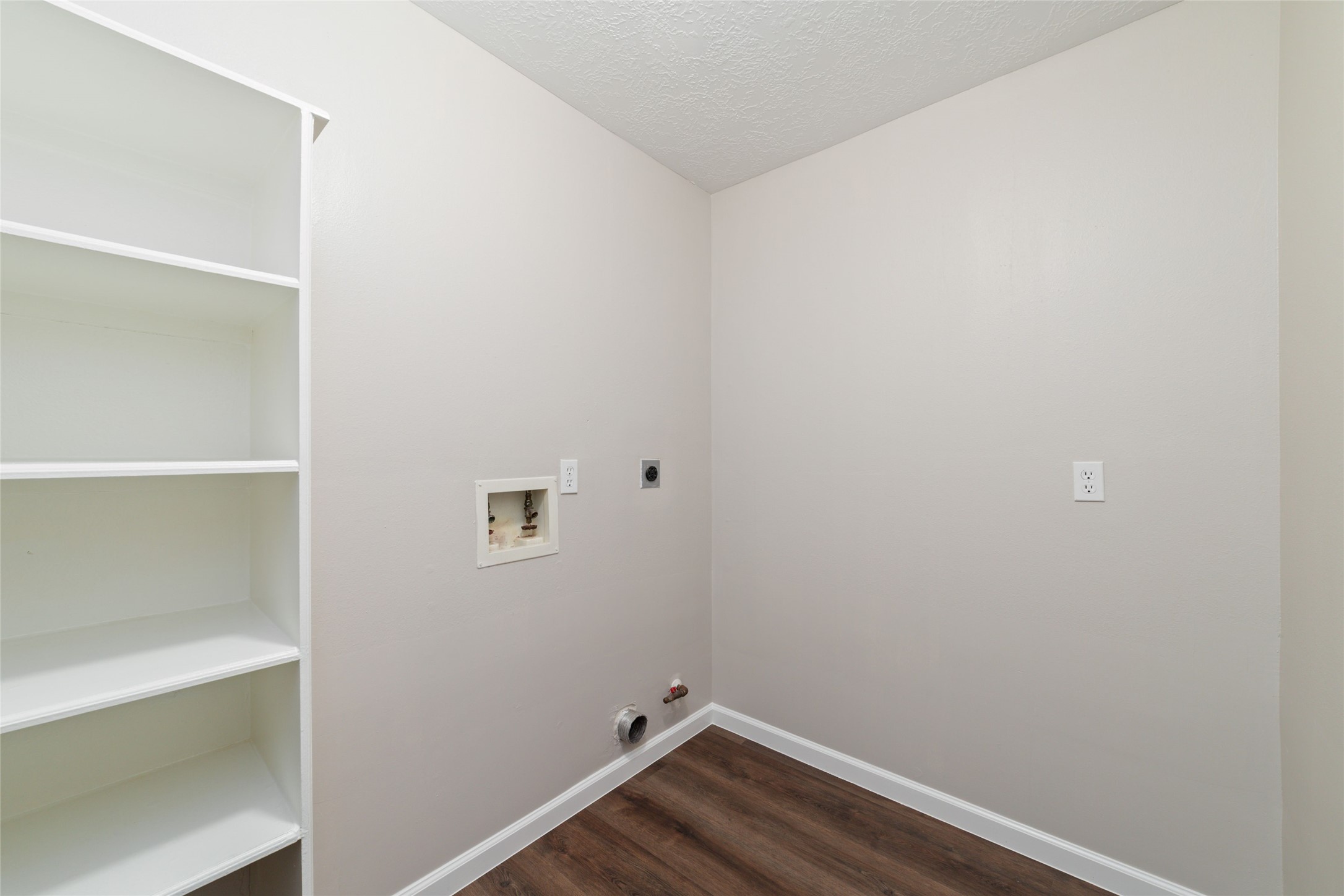 14431 Parkesgate Drive Property Photo 32