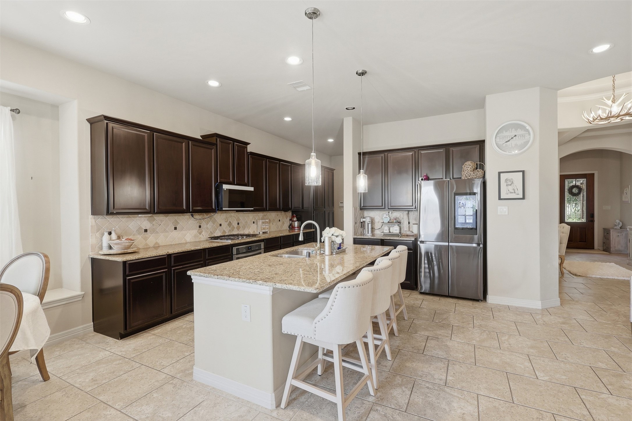 2522 Kinsgate Forest Drive Property Photo 6