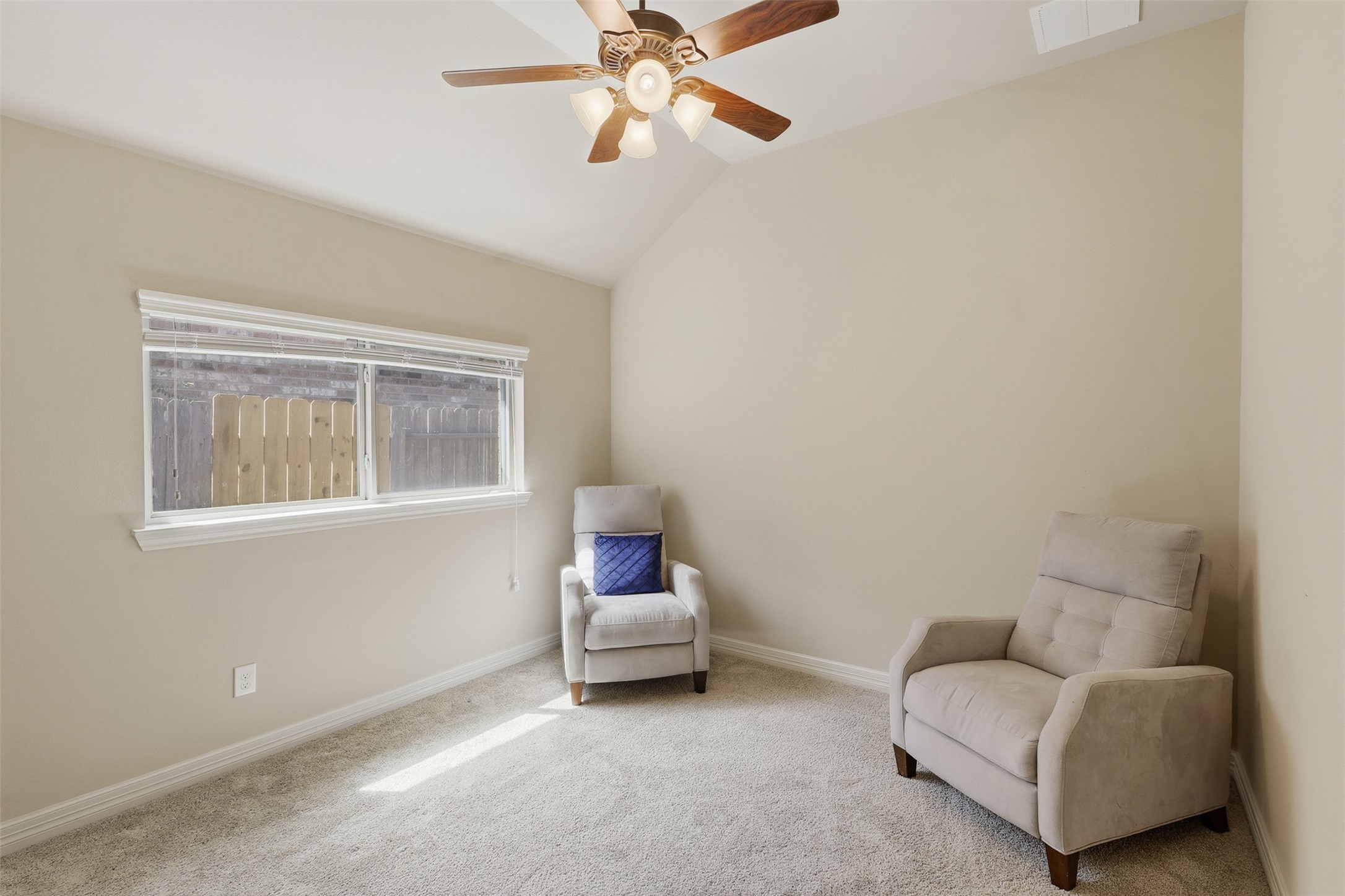 2522 Kinsgate Forest Drive Property Photo 17