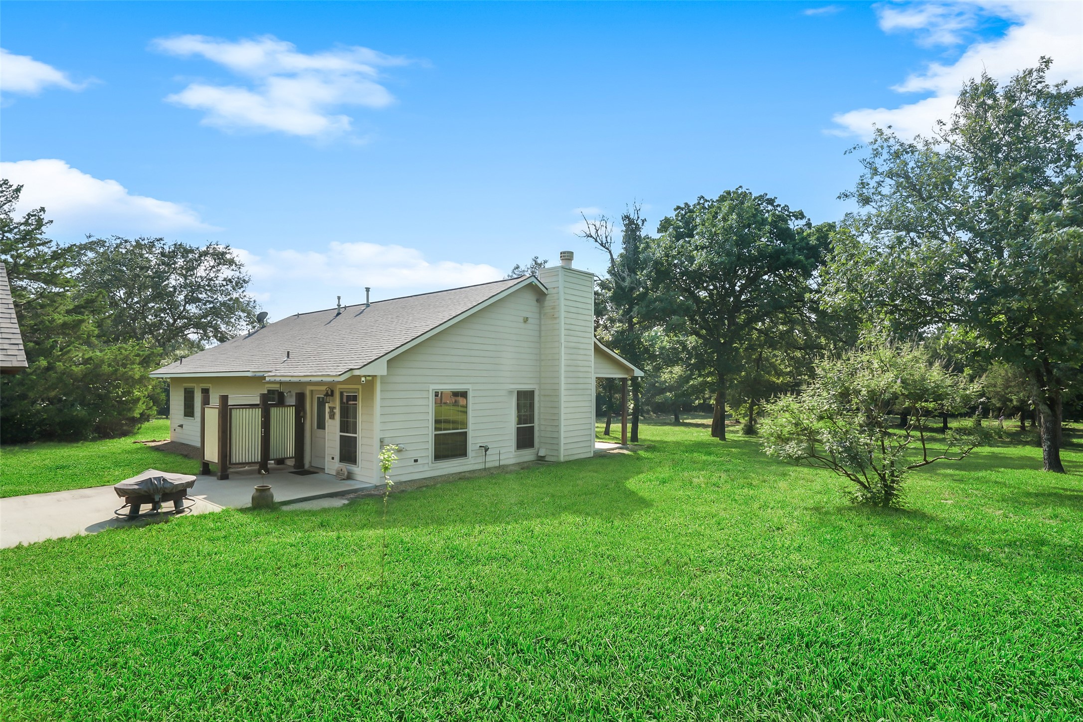 12313 N Sh-19 Property Photo 8
