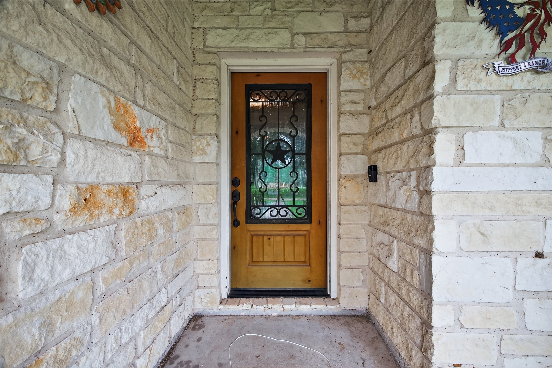 1213 Dyann Drive Property Photo 7