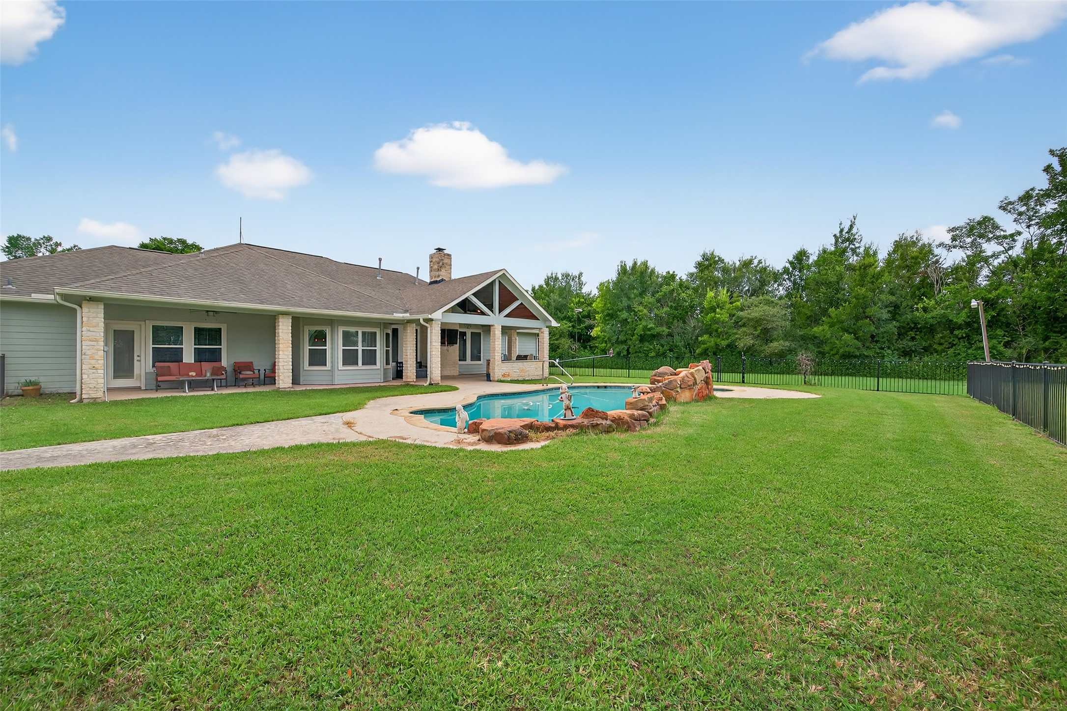 1213 Dyann Drive Property Photo 39