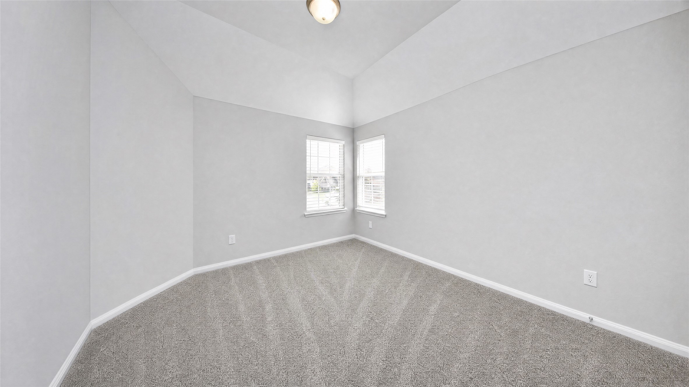 8727 Silver Crest Lane Property Photo 39