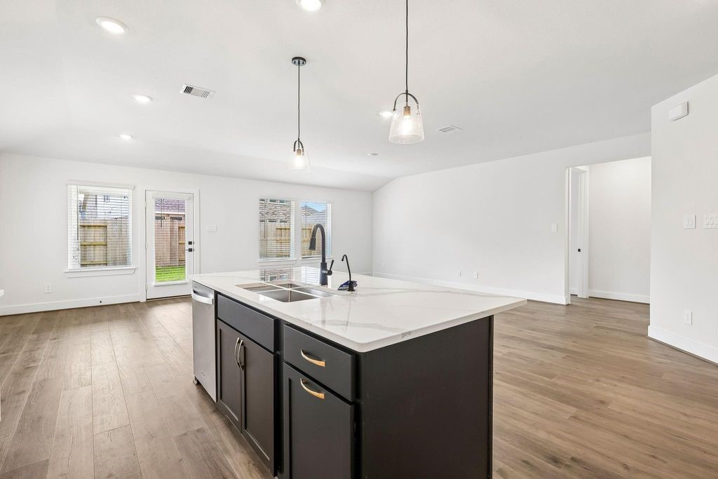 2814 Clapbread Lane Property Photo 12