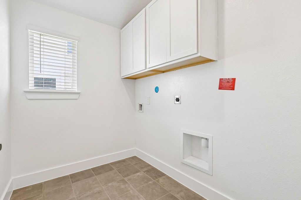 2814 Clapbread Lane Property Photo 22