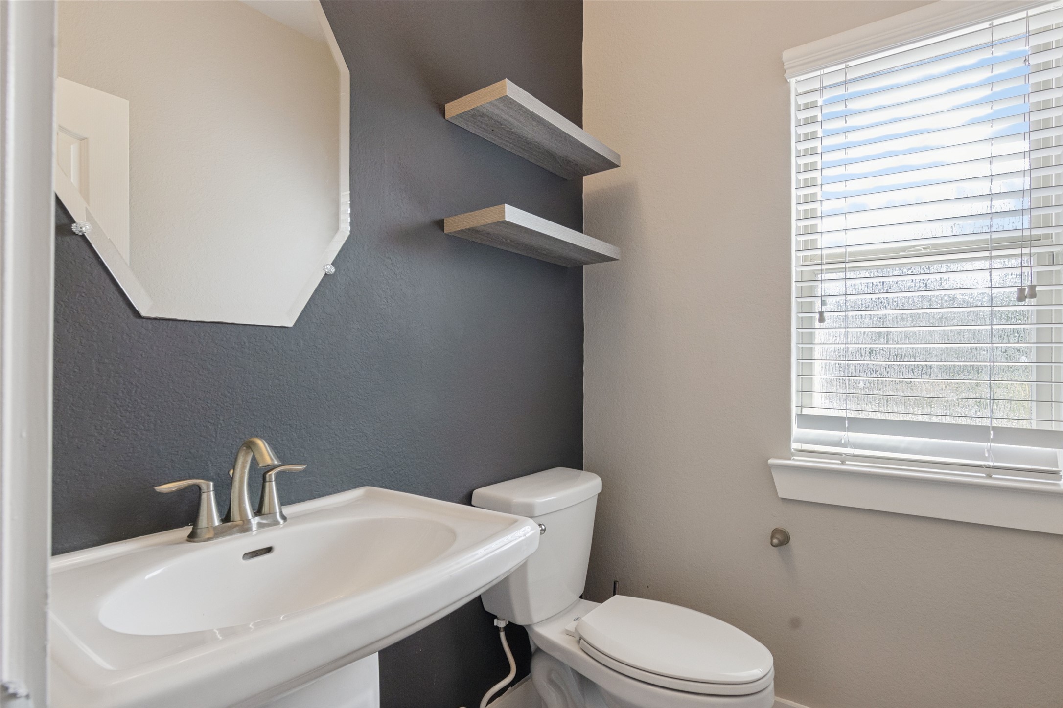 20610 Alfonso Court Property Photo 12