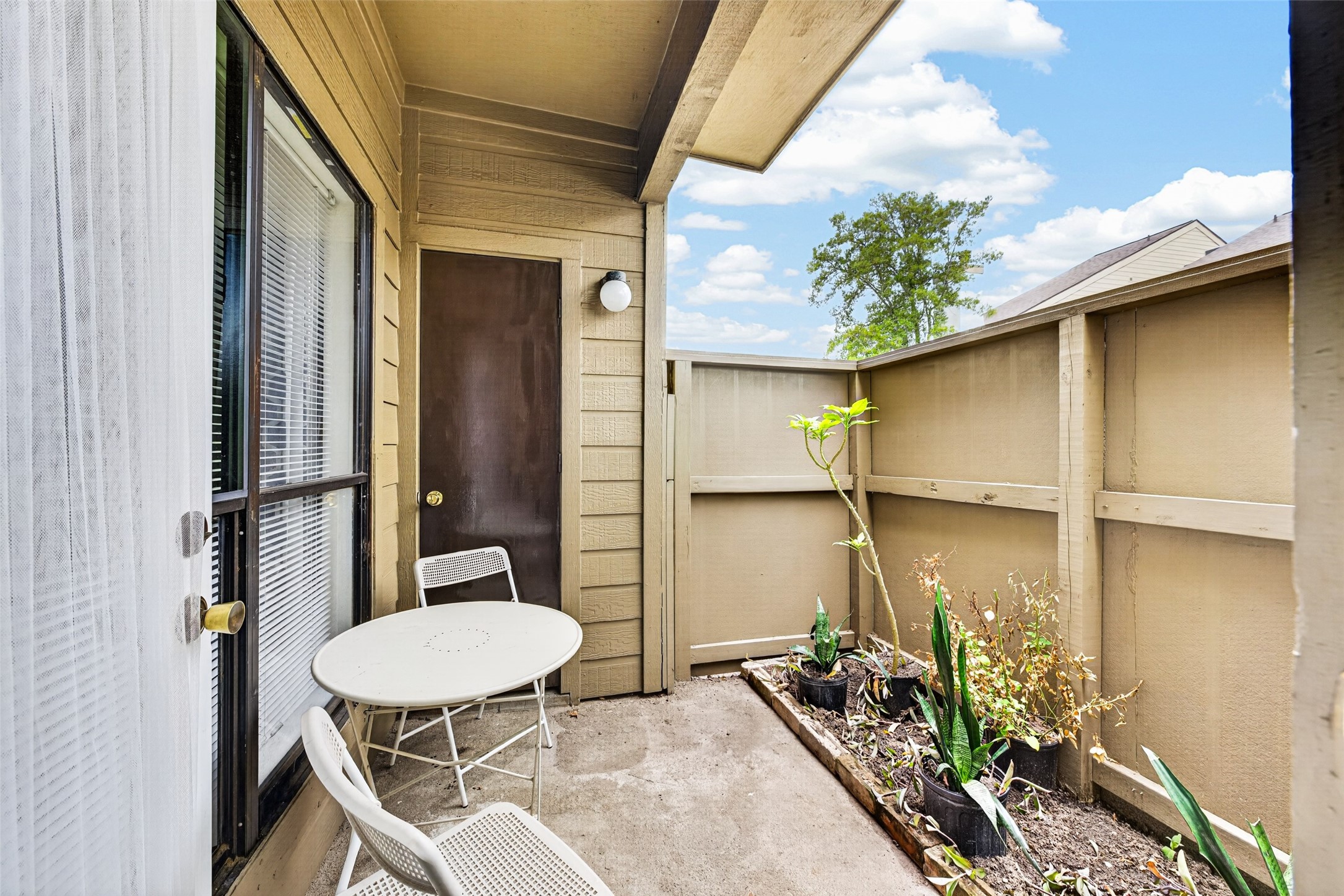 10047 Westpark Drive 65 Property Photo 10