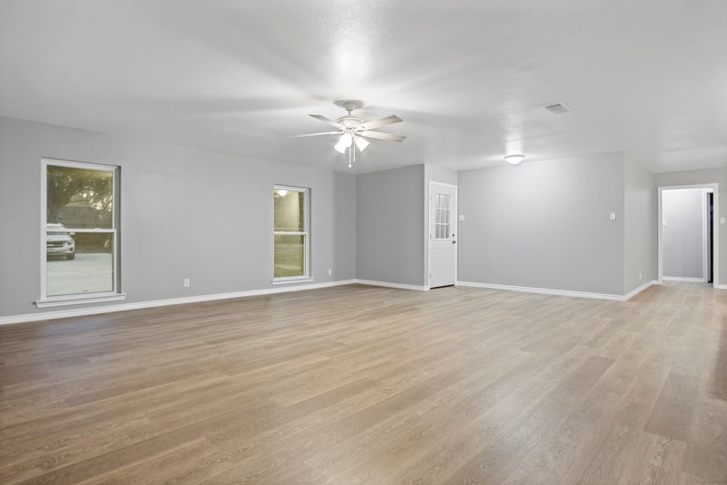 1347 E Palm Drive Property Photo 13