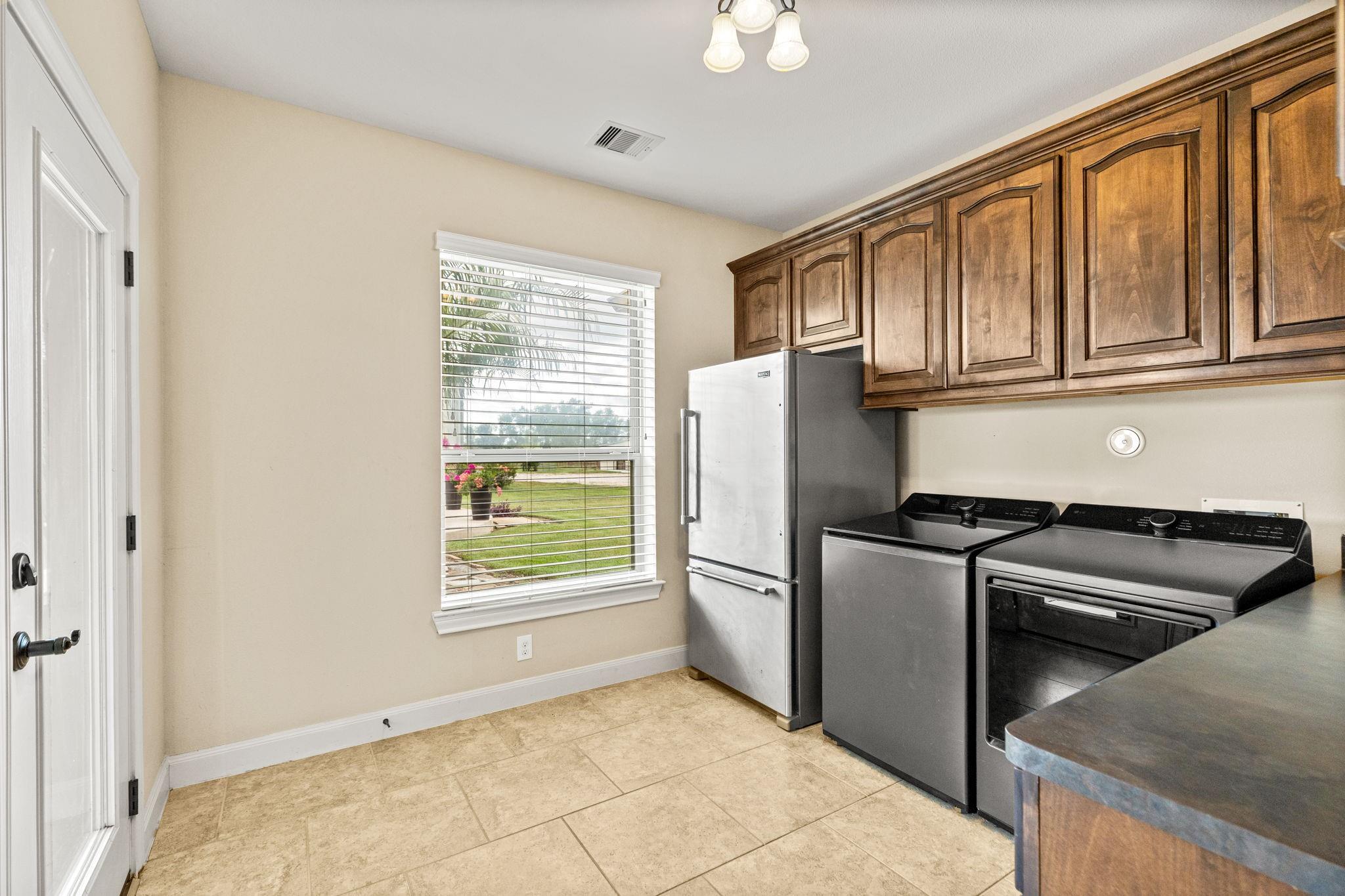 3755 County Road 160 Property Photo 26