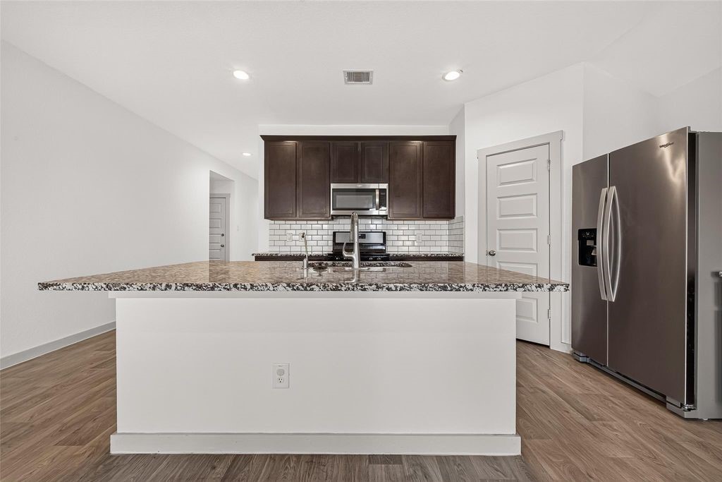 8043 Black Forest Lane Property Photo 13