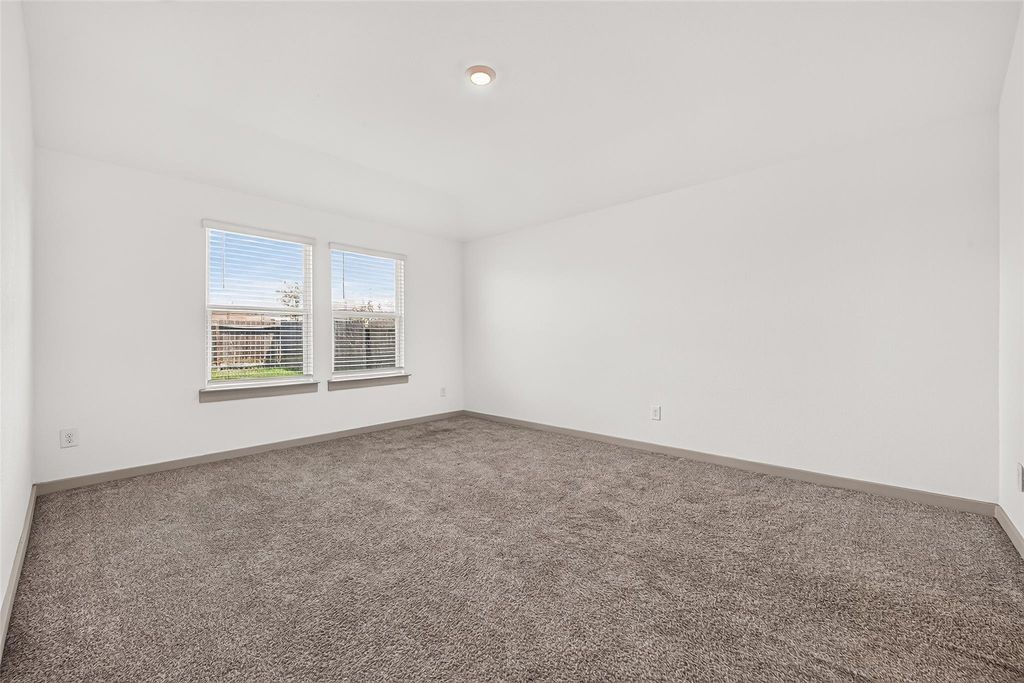 8043 Black Forest Lane Property Photo 21