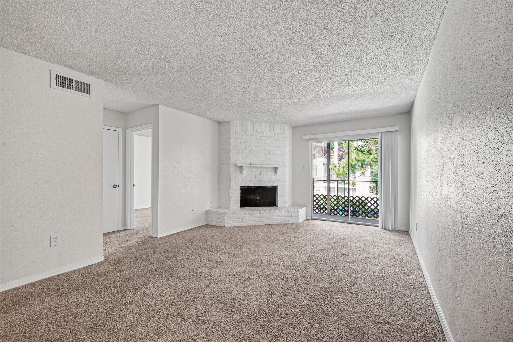 2800 Jeanetta Street 406 Property Photo 10