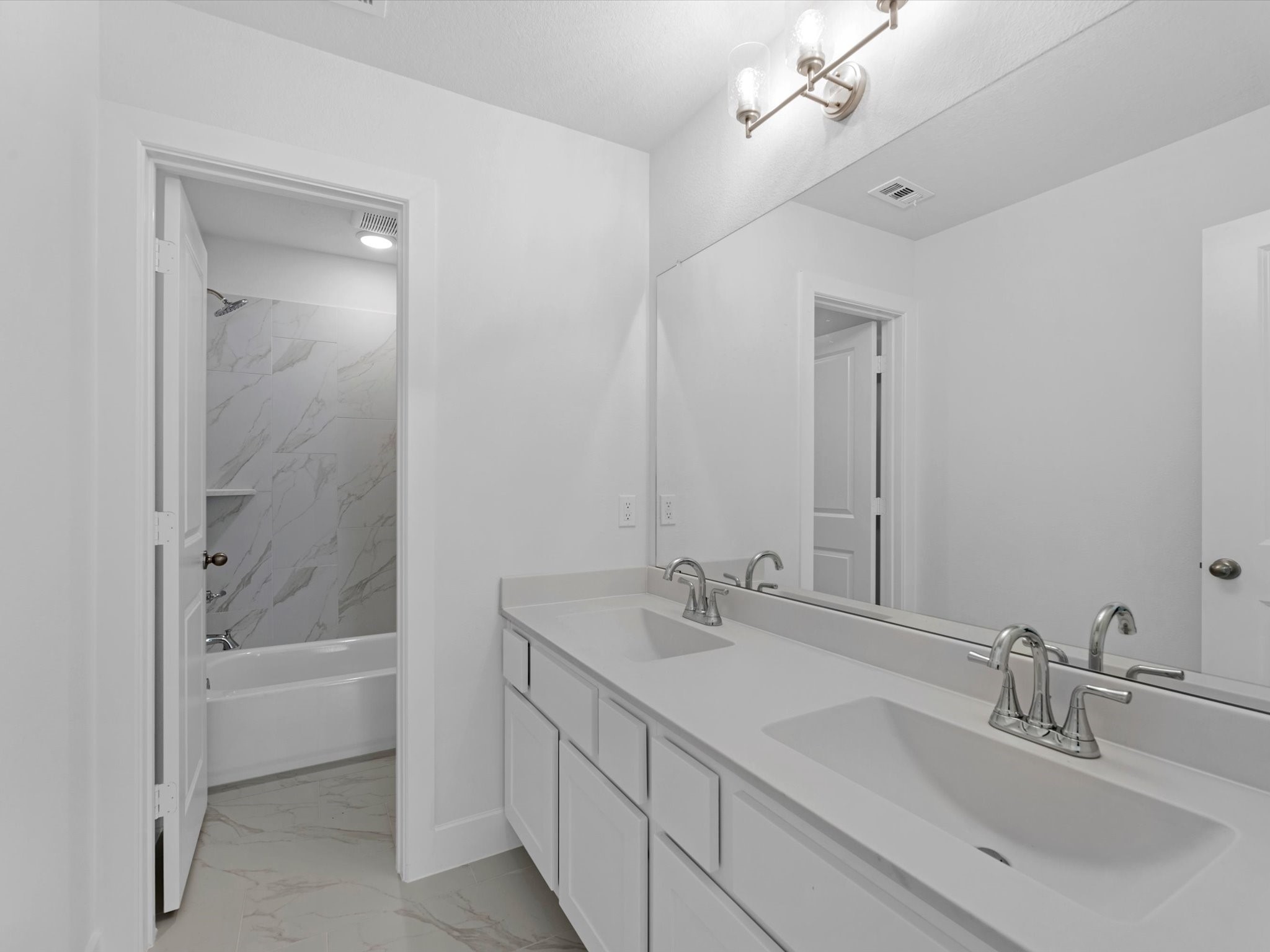 8331 Seasonal Solstice Trail Property Photo 21