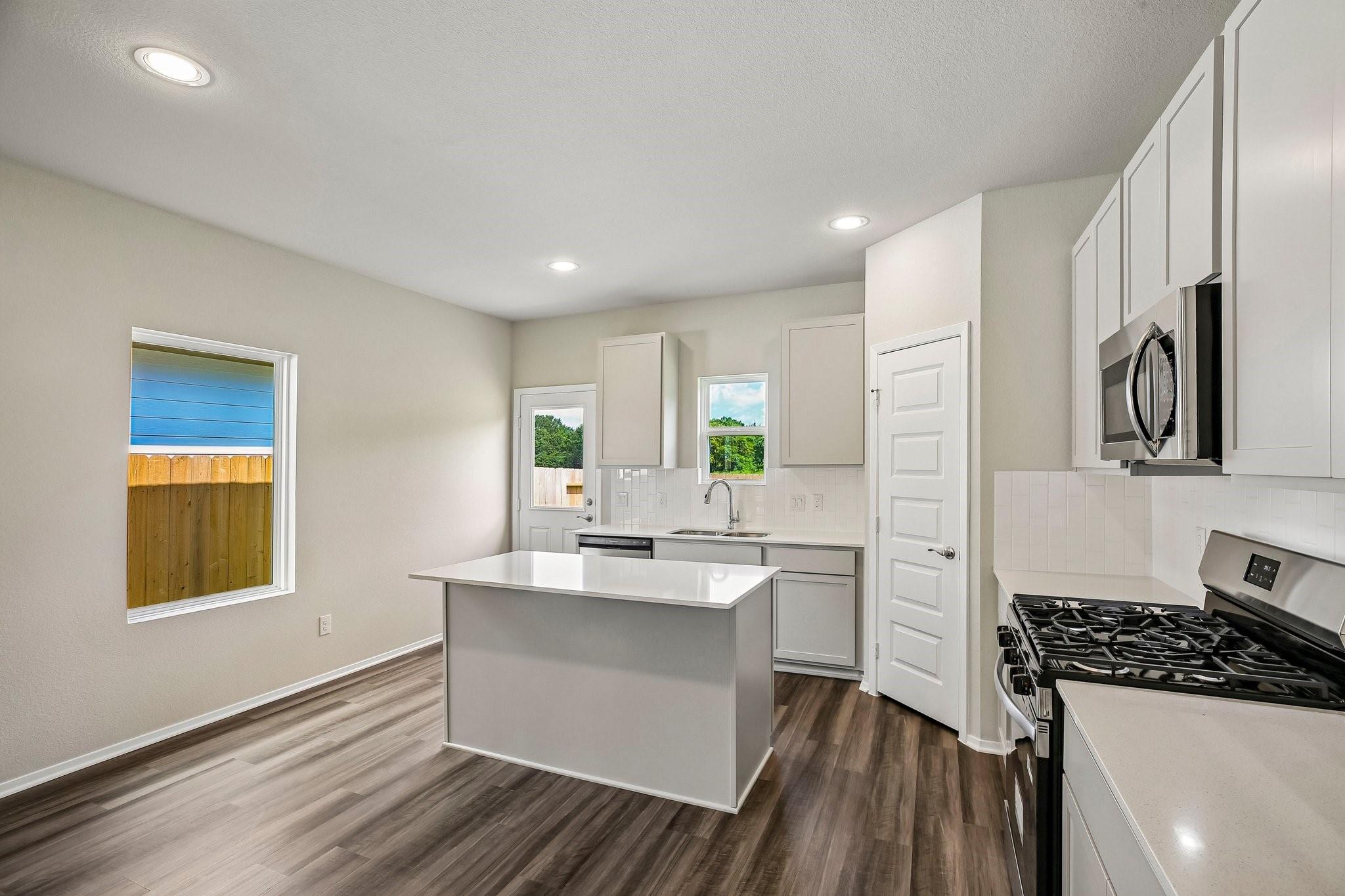 31114 Cass River Lane Property Photo 1