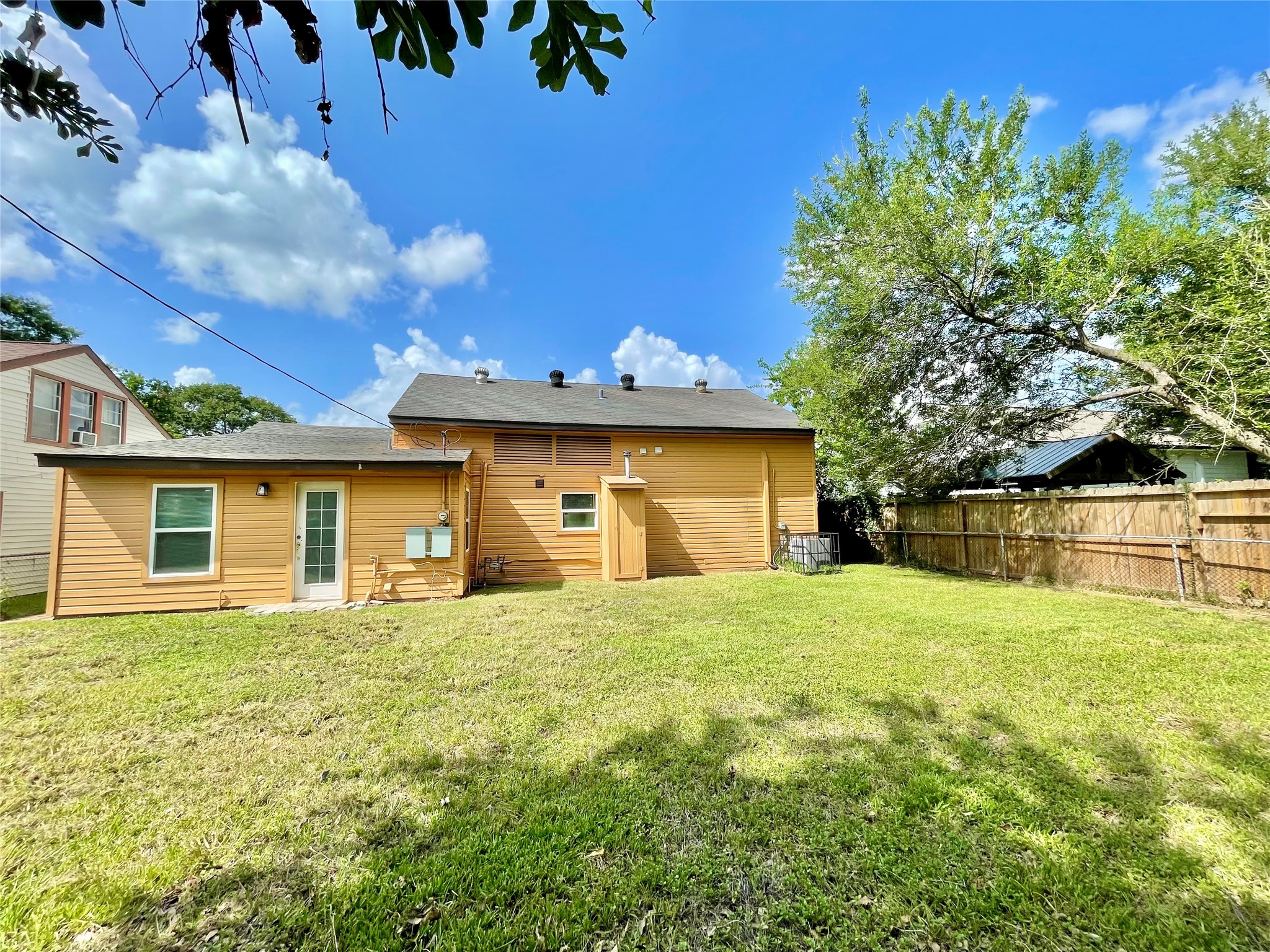 3830 Cosby Street Property Photo 17