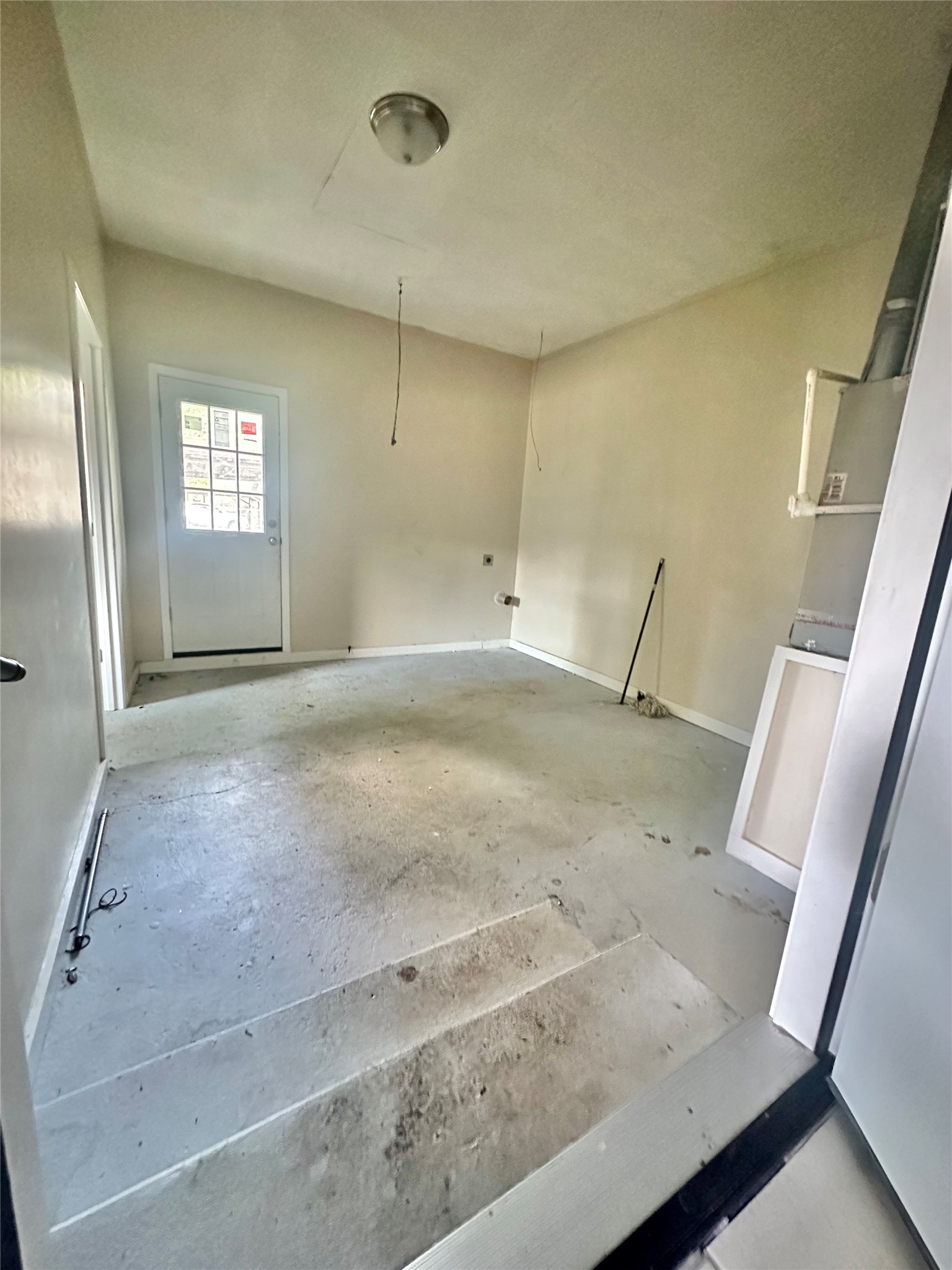 401 Walnut Property Photo 15