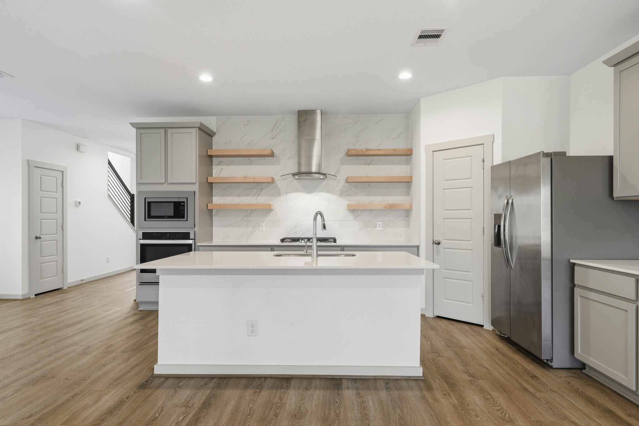 12515 Newport Arch Lane Property Photo 6