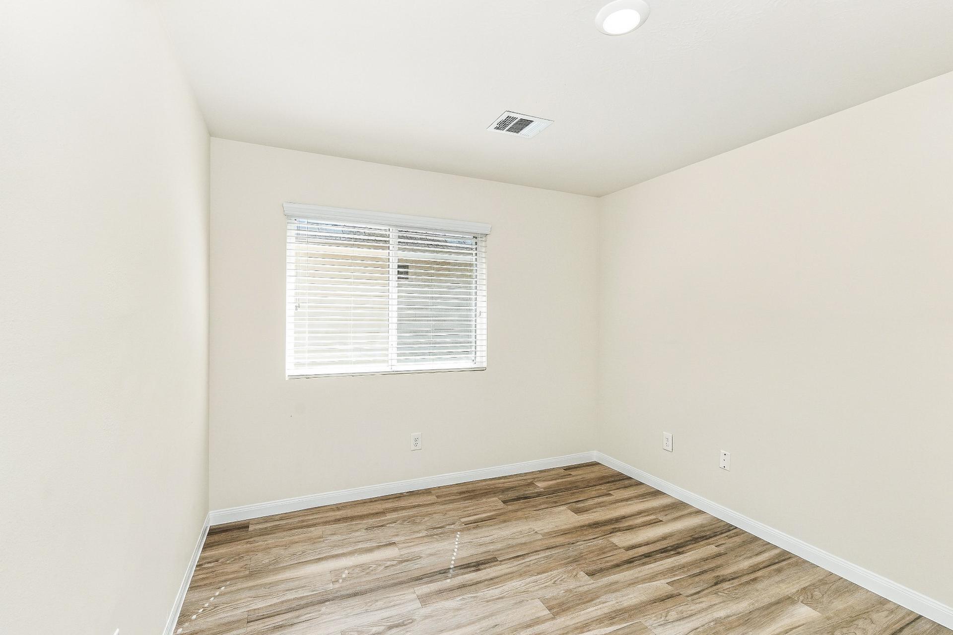 10015 Piave Drive Property Photo 6