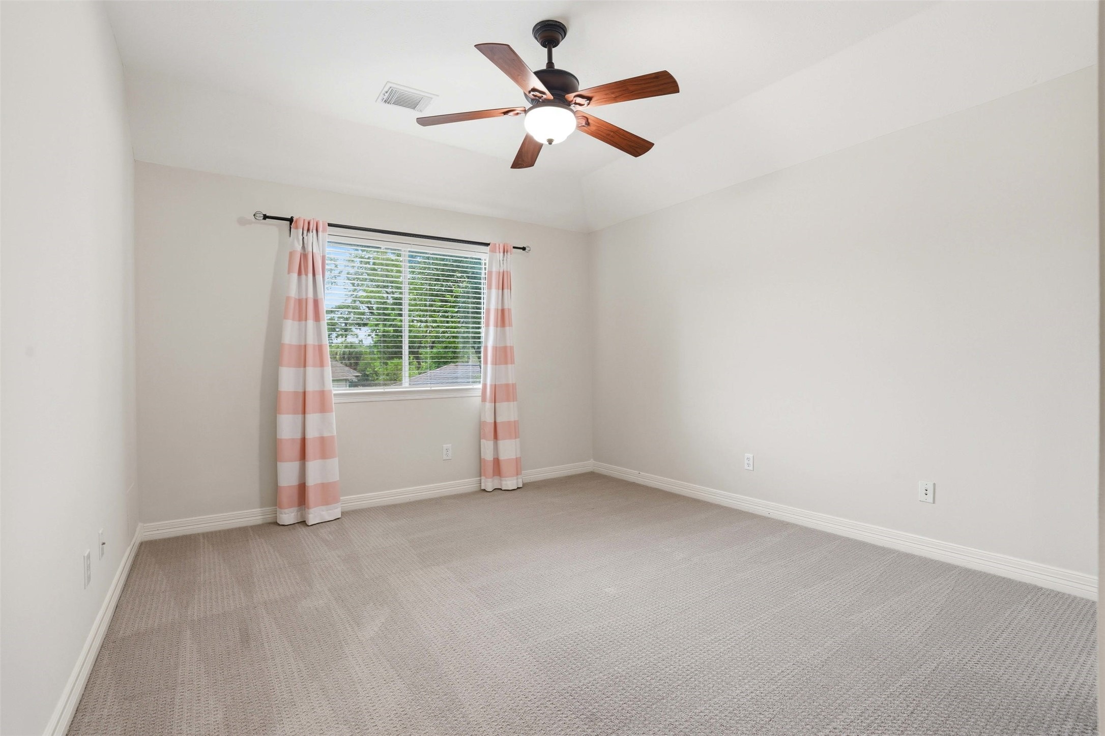 8603 Prelude Court Property Photo 32