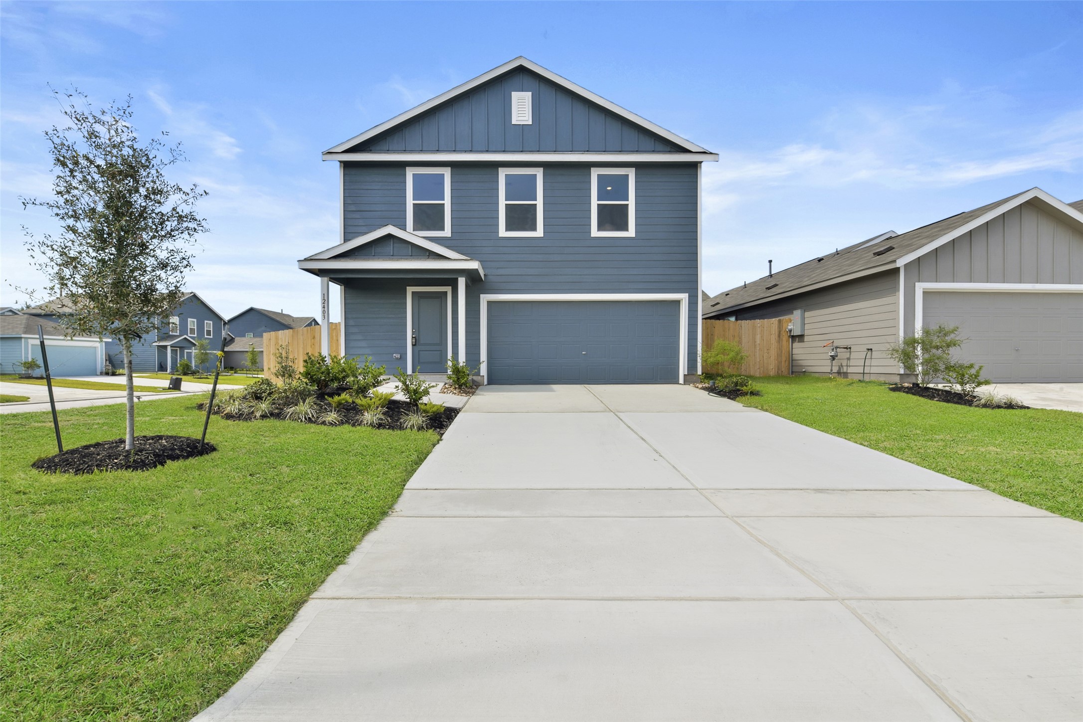 12403 Mountain Daisy Road Property Photo 2