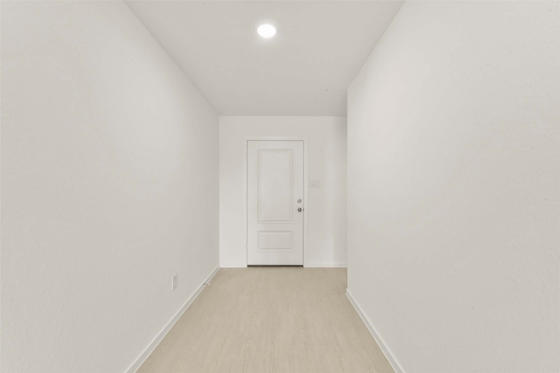 12403 Mountain Daisy Road Property Photo 6