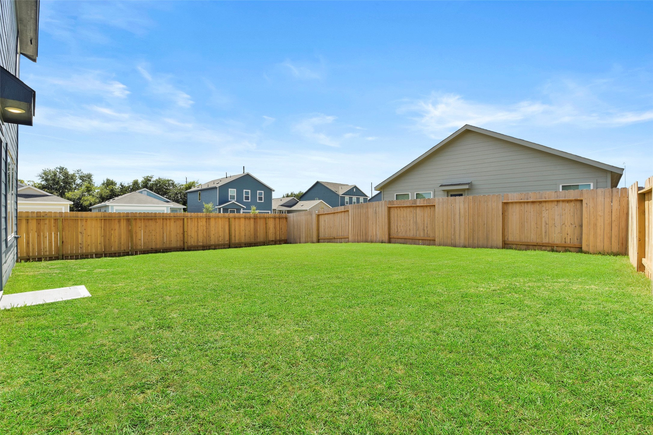 12403 Mountain Daisy Road Property Photo 36