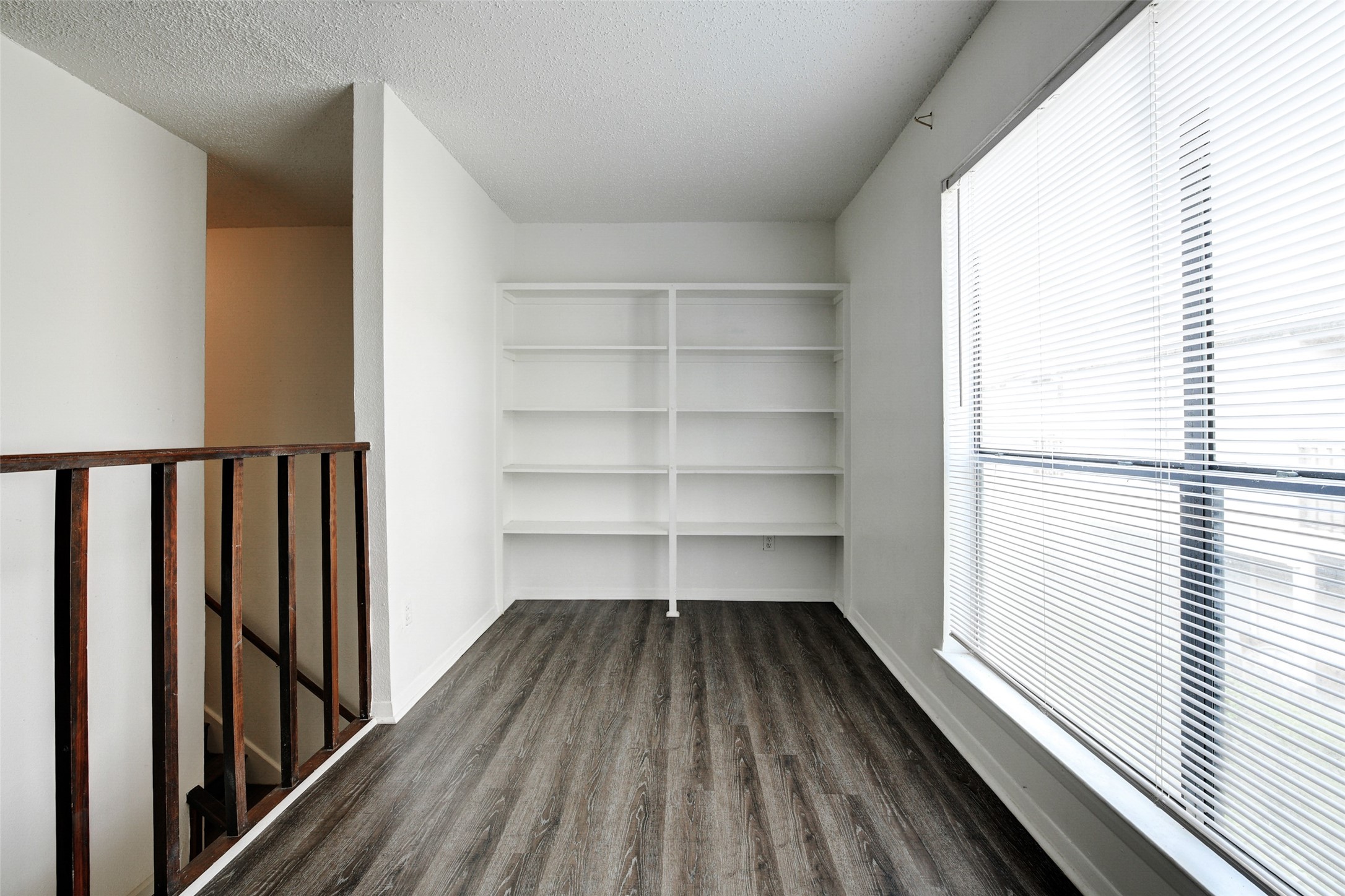 3915 Tanglewilde Street 3915 Property Photo 11