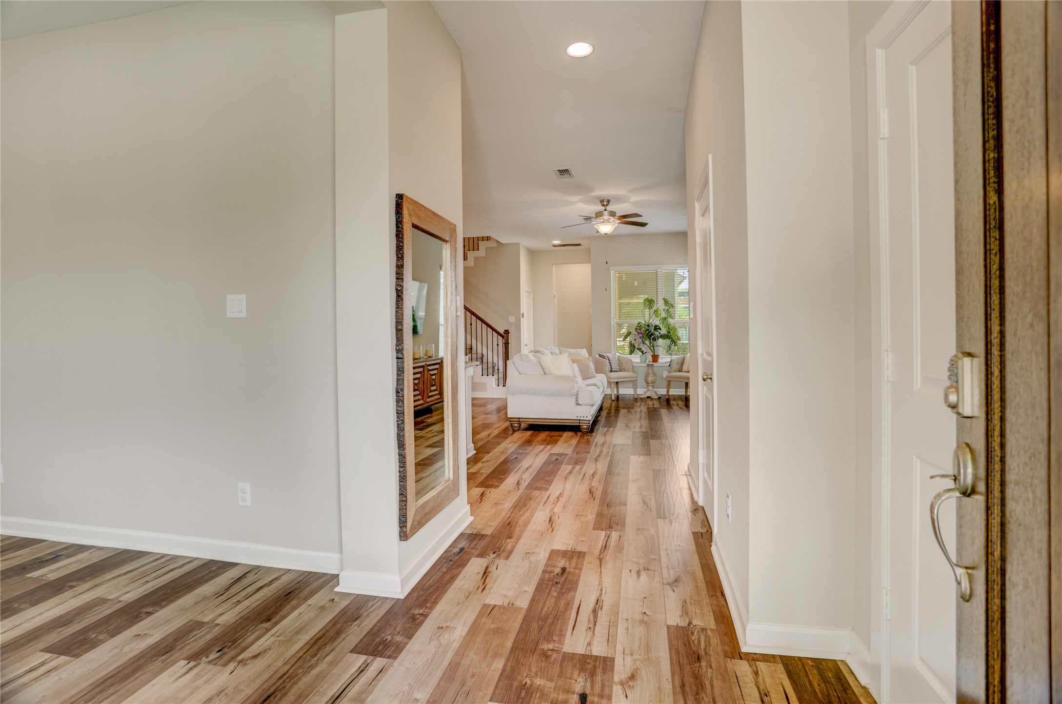 5918 Dark Kite Trail Property Photo 4