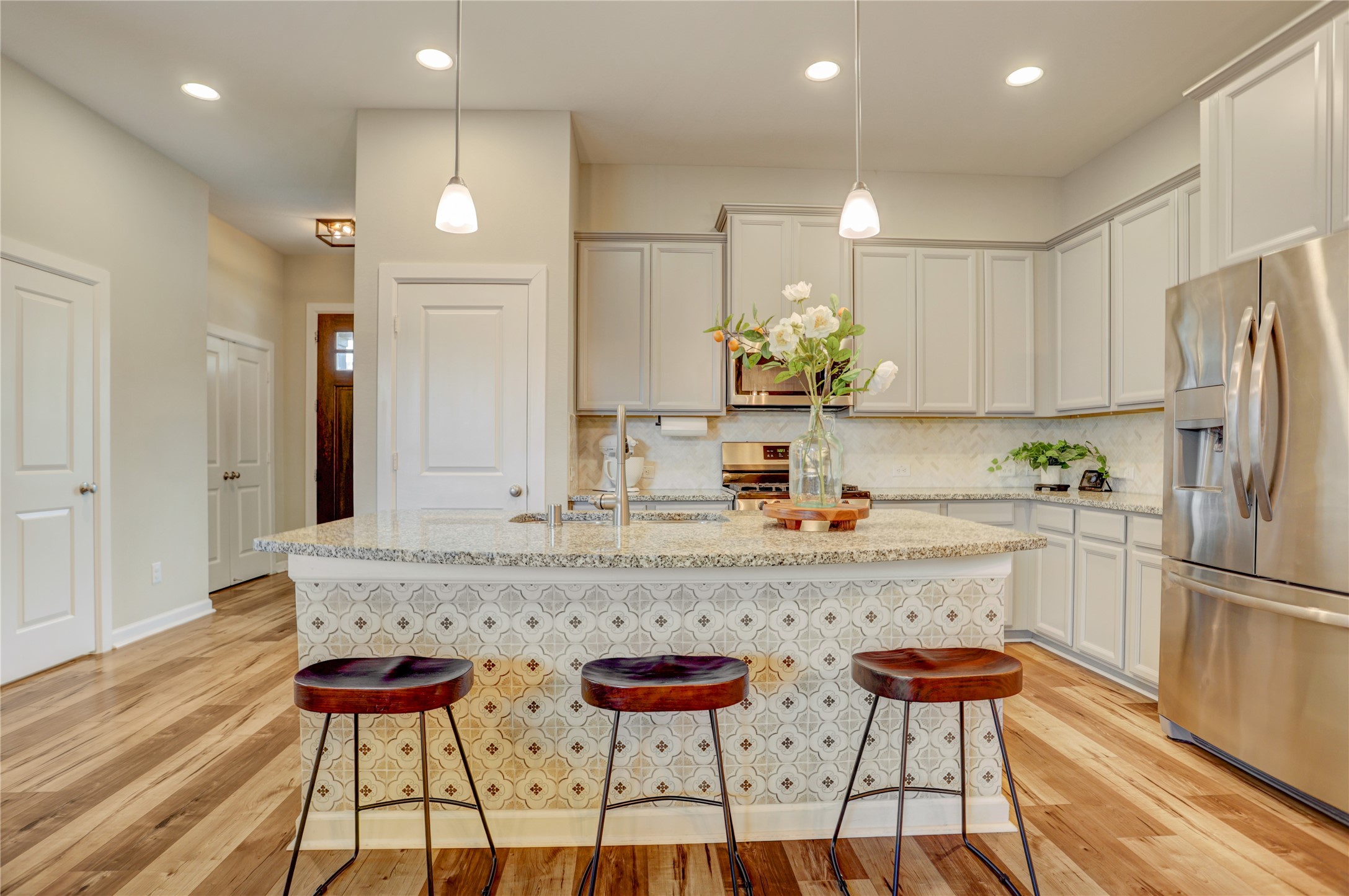 5918 Dark Kite Trail Property Photo 11
