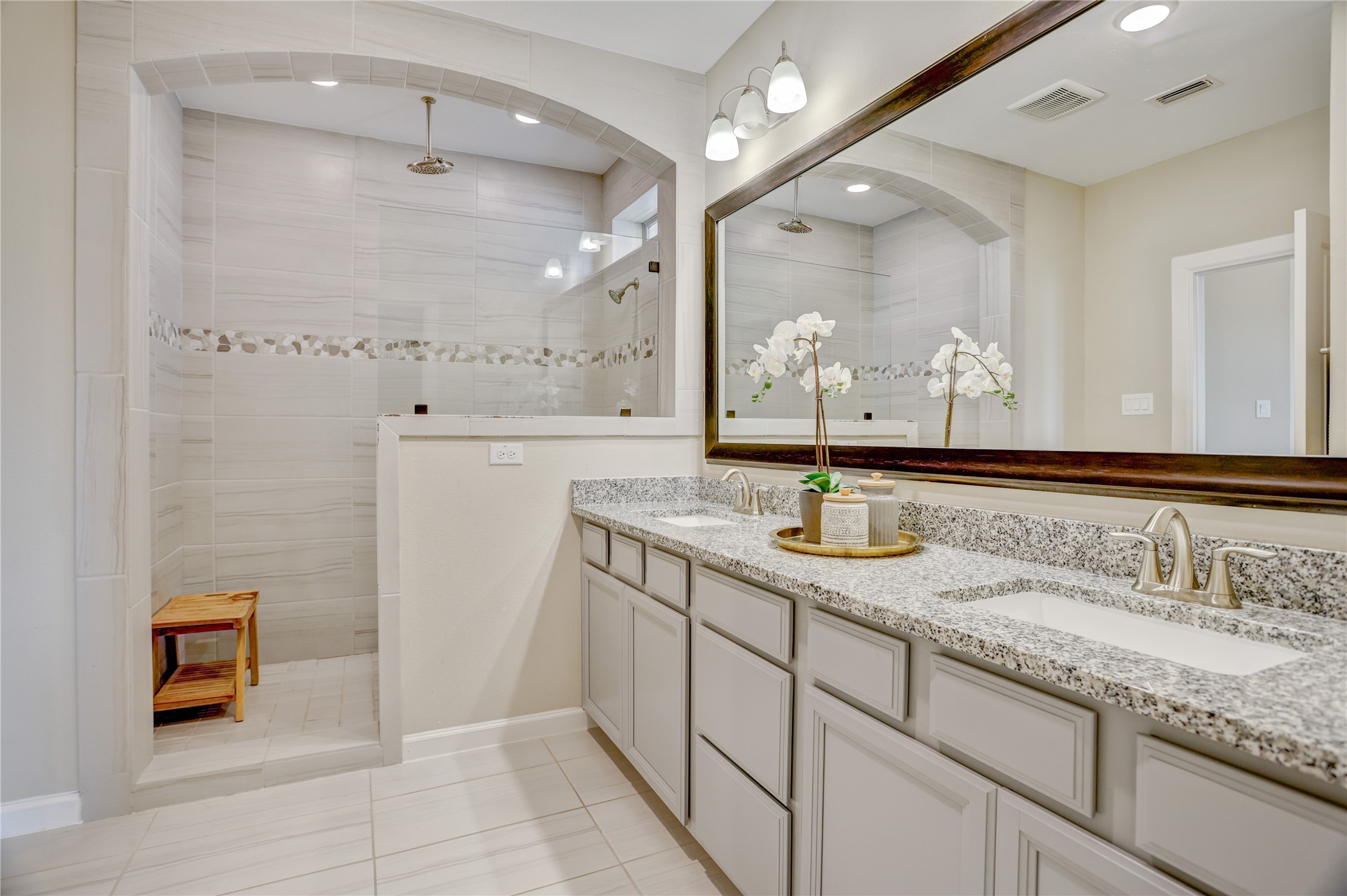5918 Dark Kite Trail Property Photo 22