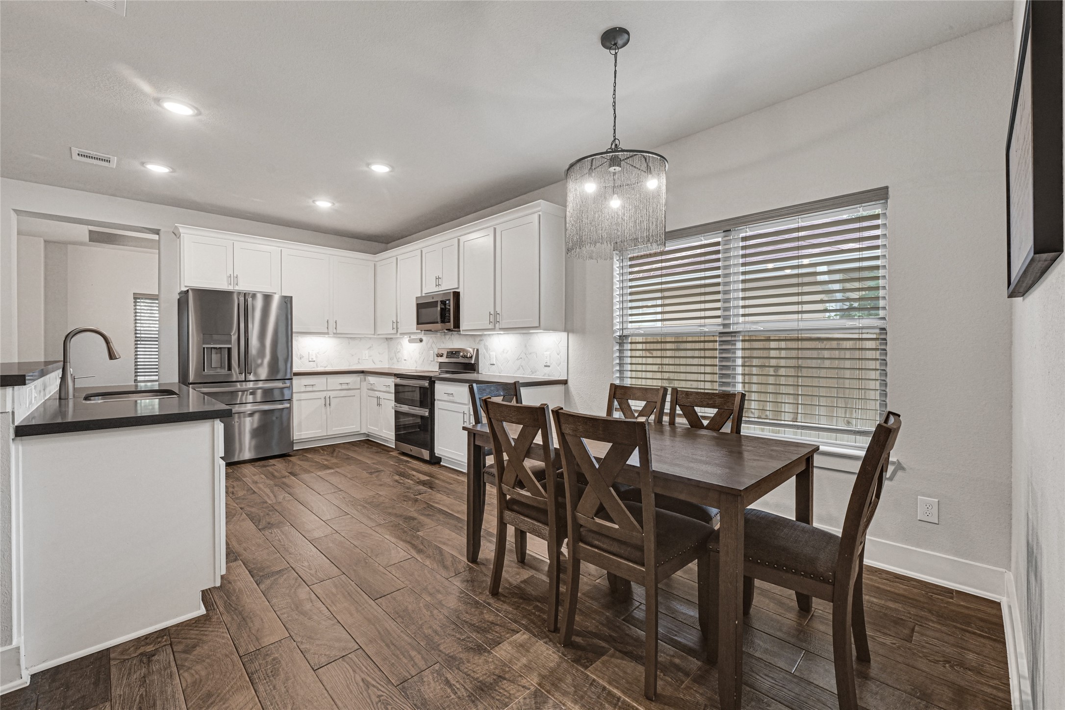 13958 Challenger Drive Property Photo 13